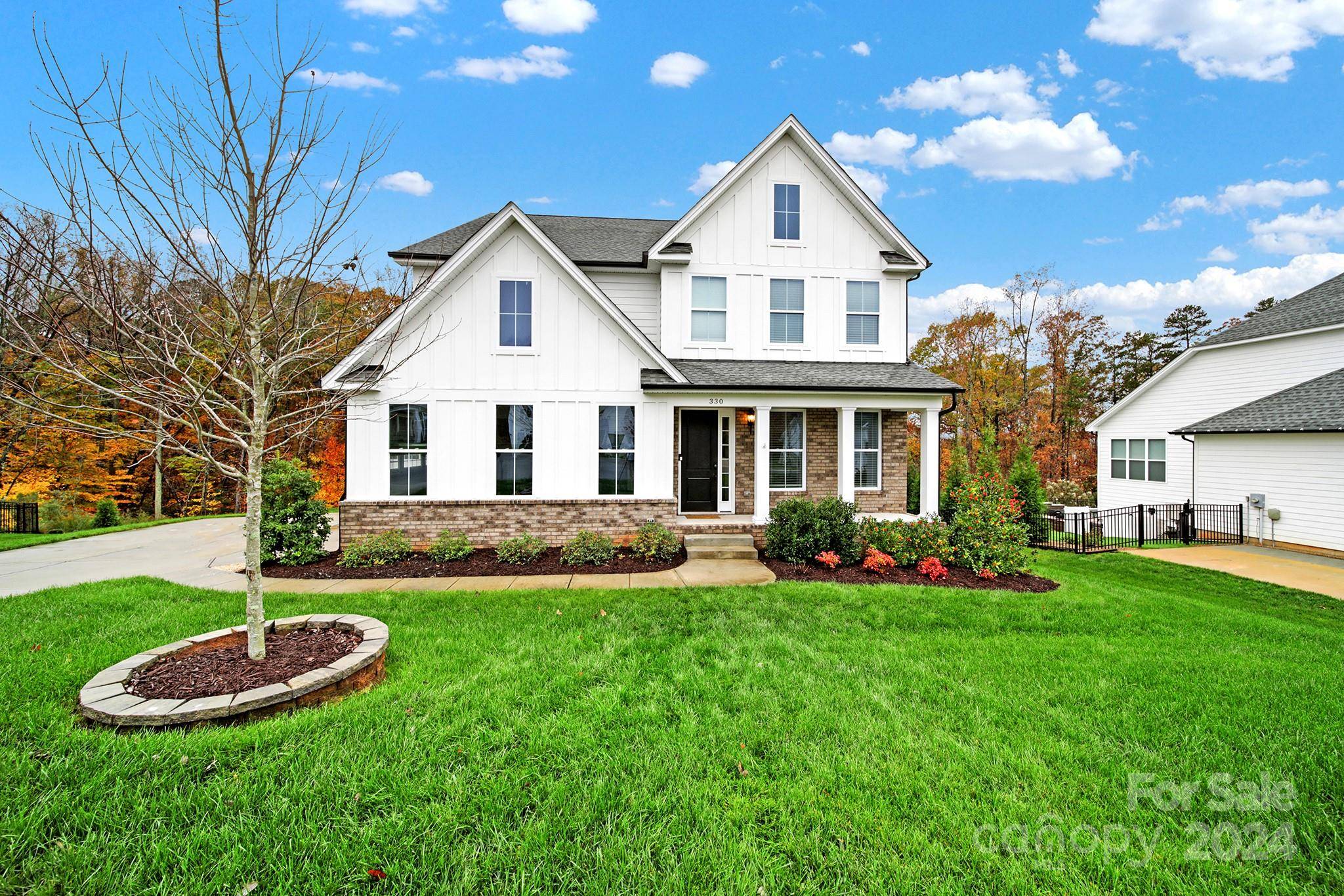 Fort Mill, SC 29708,330 Forsythia LN