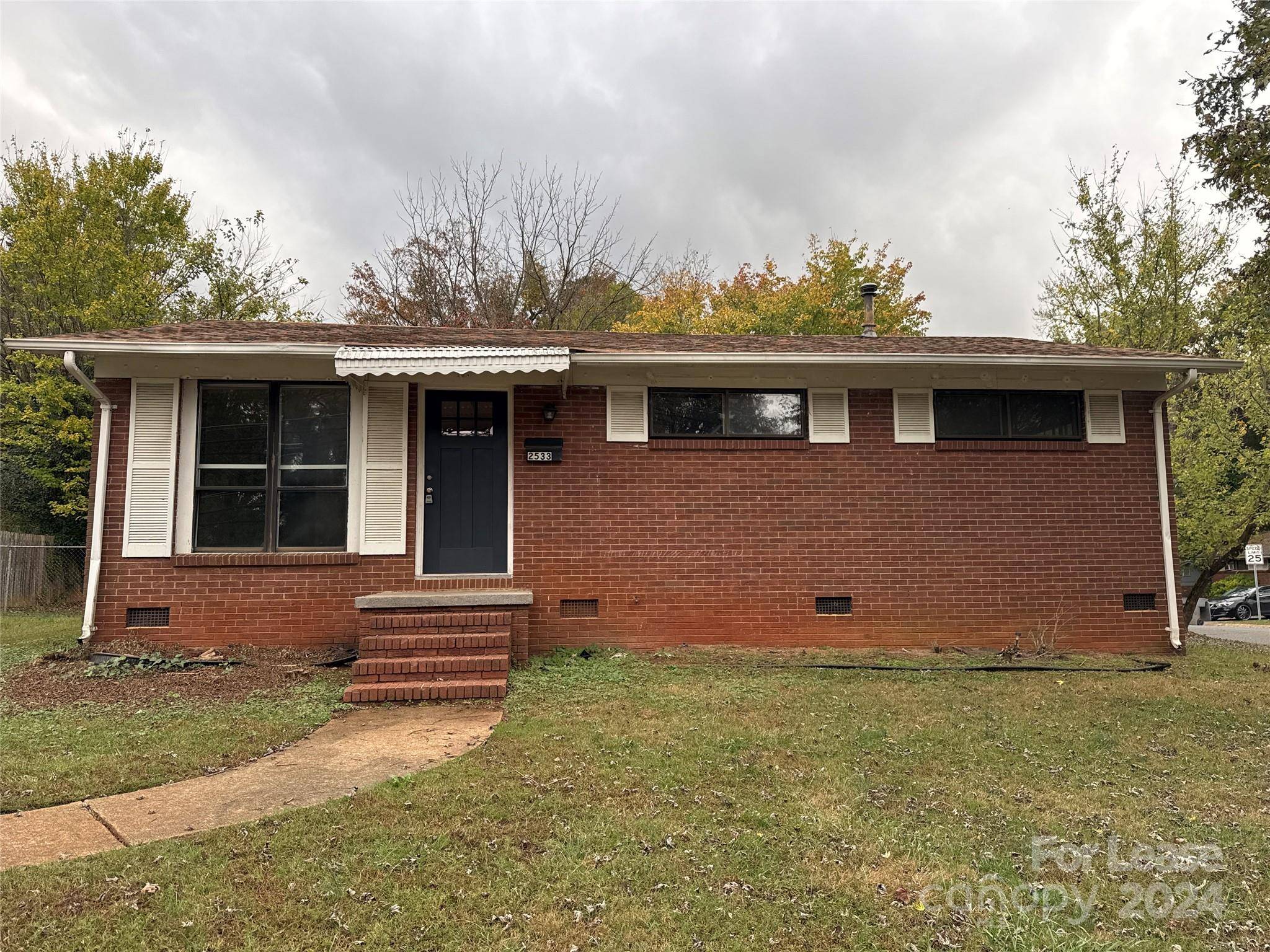 Charlotte, NC 28208,2533 Alleghany ST