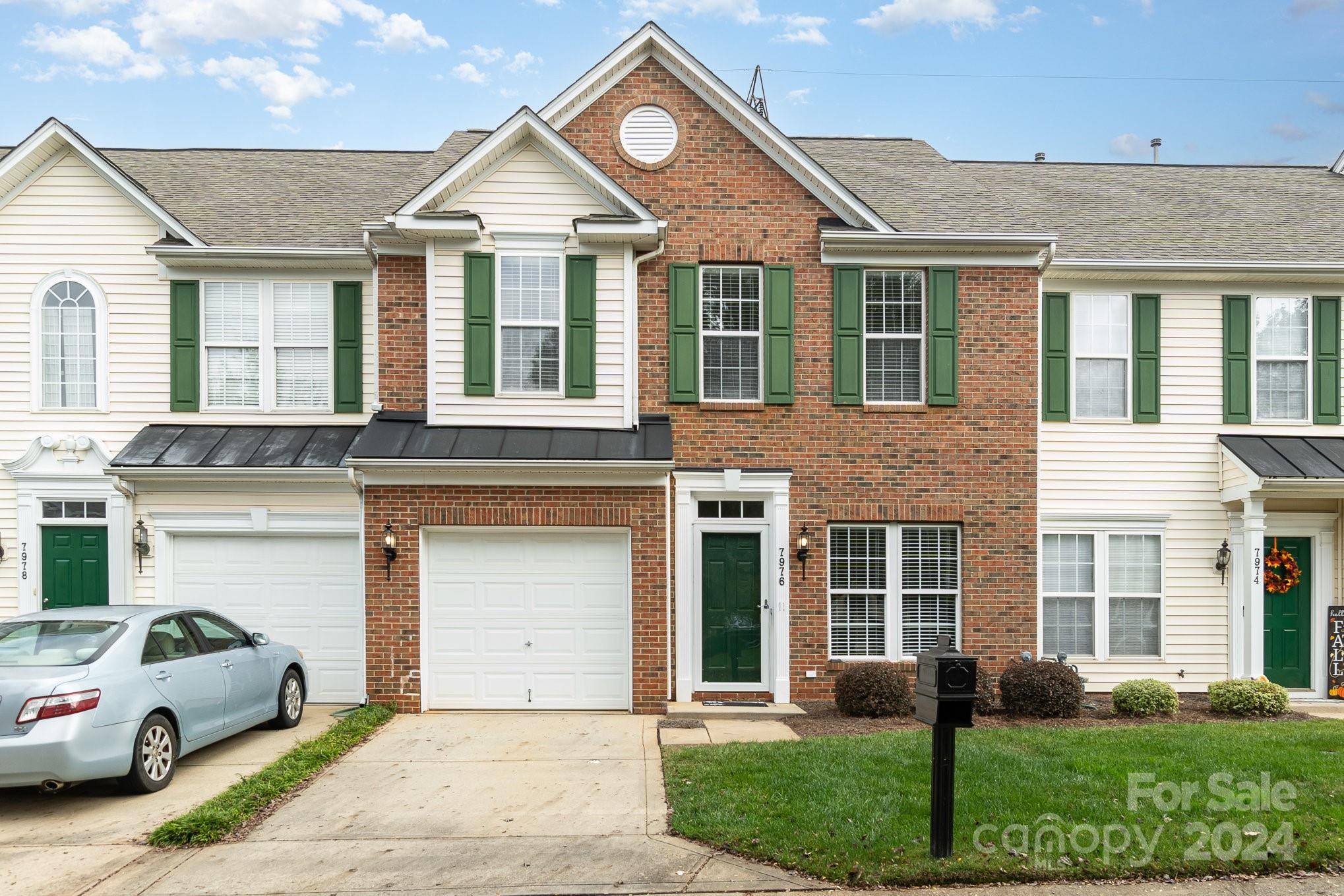 Denver, NC 28037,7976 Mariners Pointe CIR