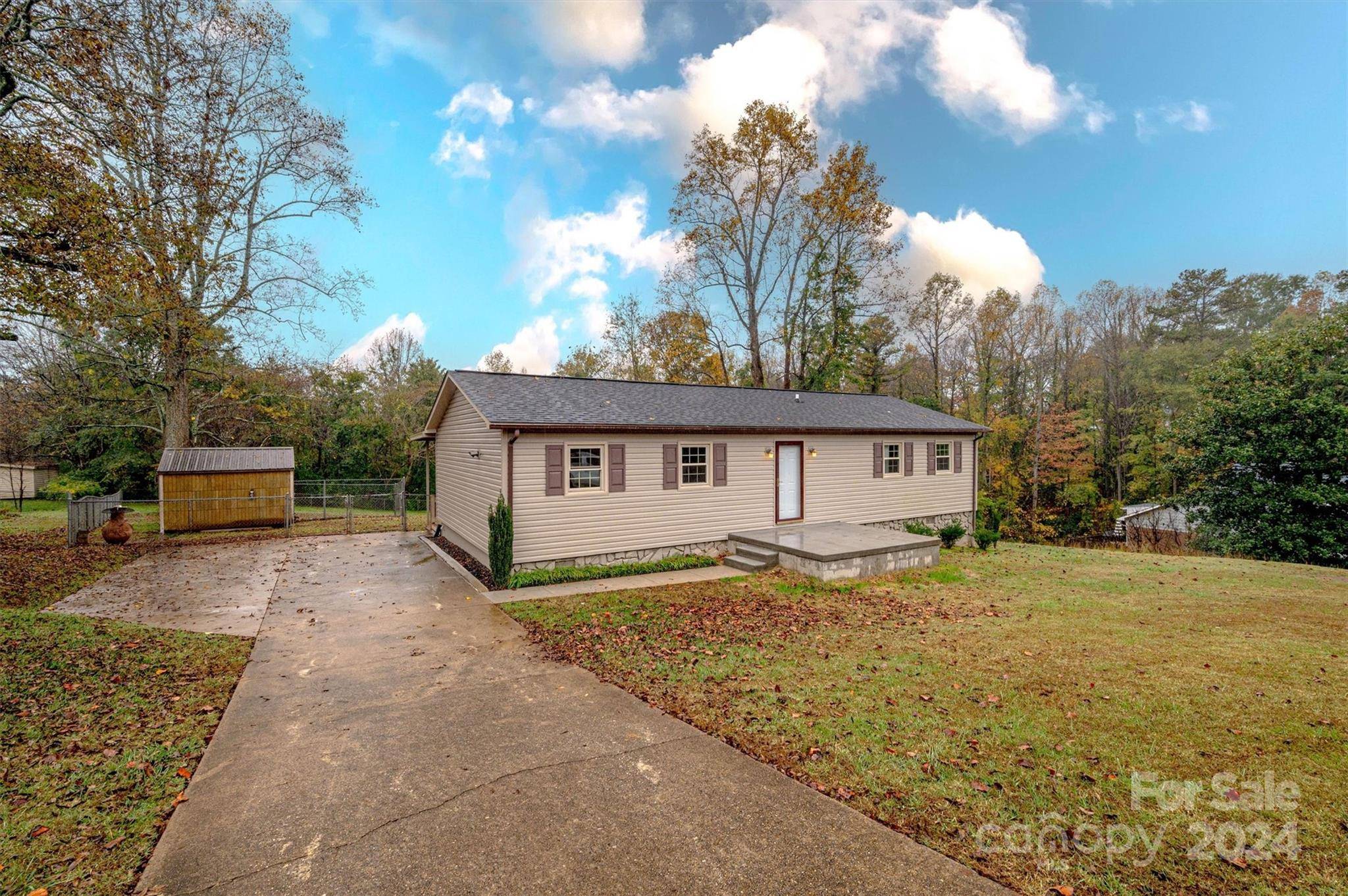 Granite Falls, NC 28630,3 Cline DR