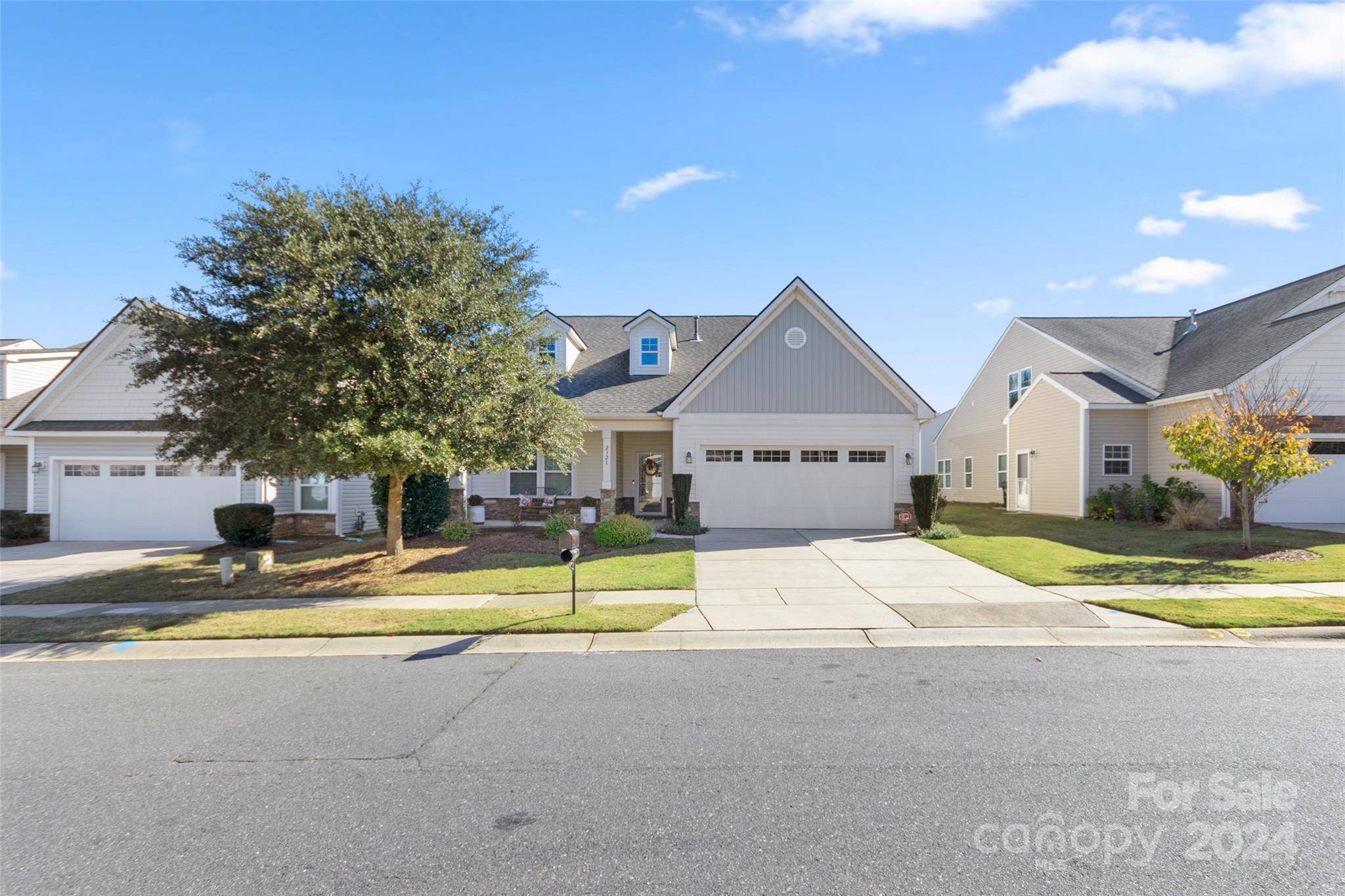 Tega Cay, SC 29708,2321 Celandine WAY