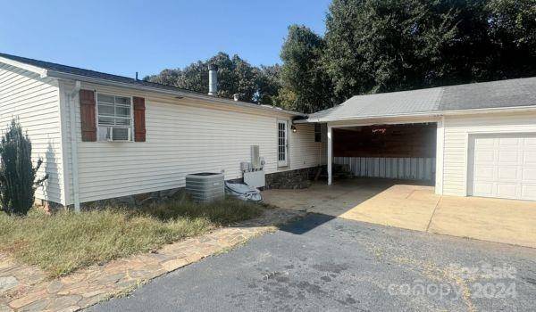 Conover, NC 28613,5500 Lee Cline RD