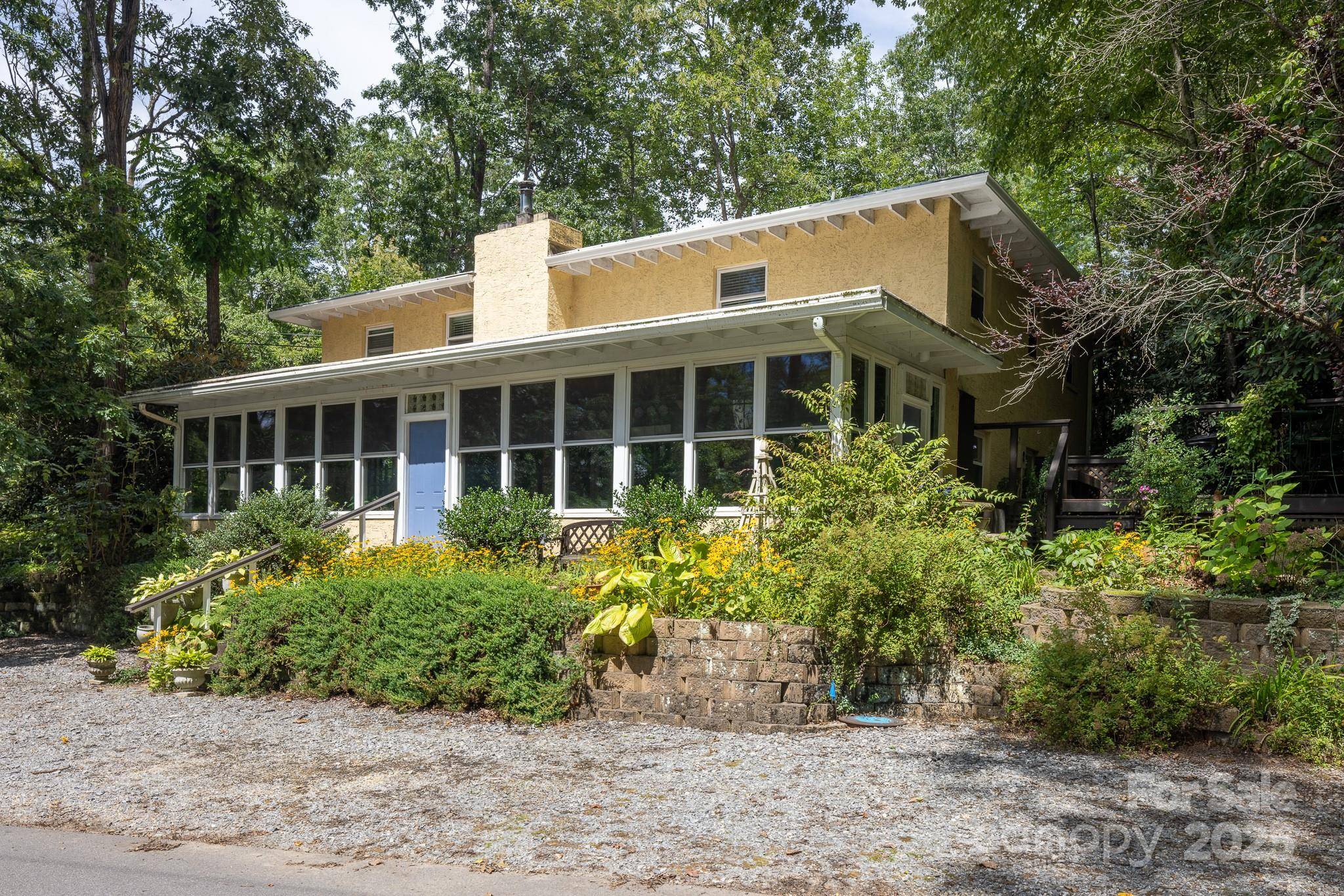 Black Mountain, NC 28711,26 Kitazuma RD