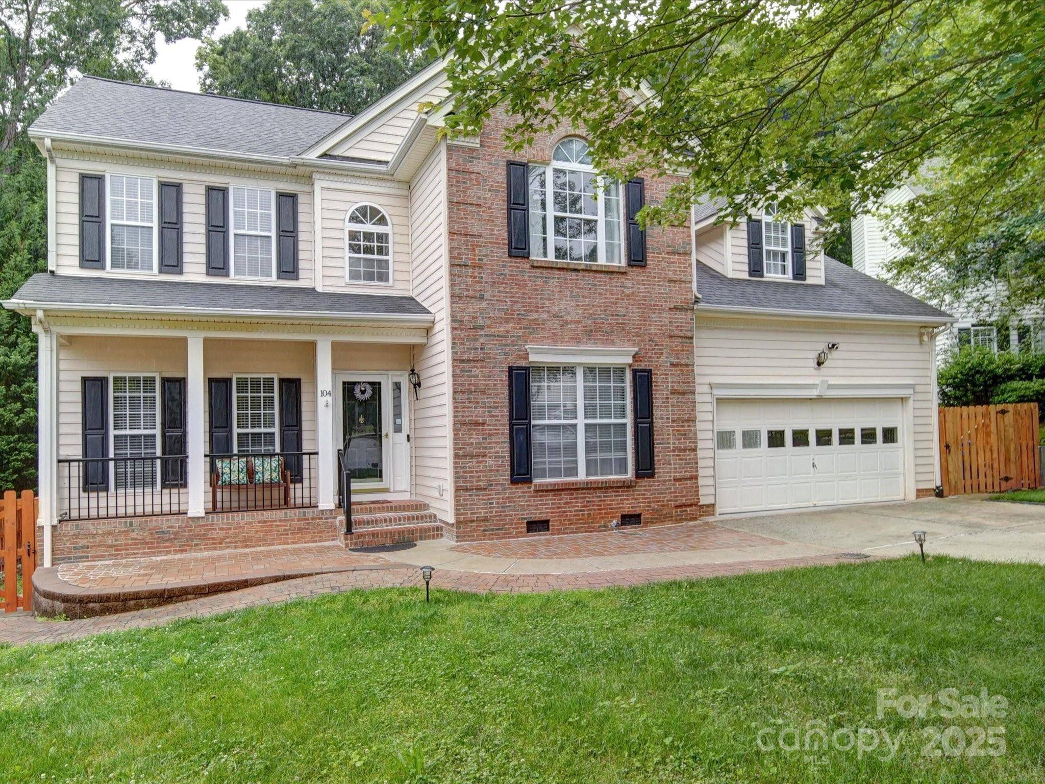 Mooresville, NC 28117,104 Sandreed DR