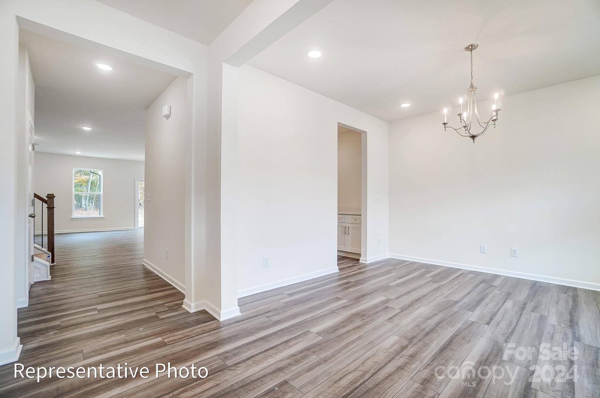 Charlotte, NC 28215,5112 Heathland DR #75