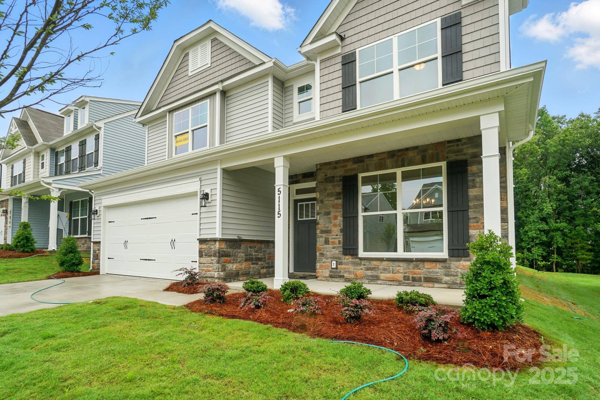 Charlotte, NC 28215,5115 Heathland DR #47
