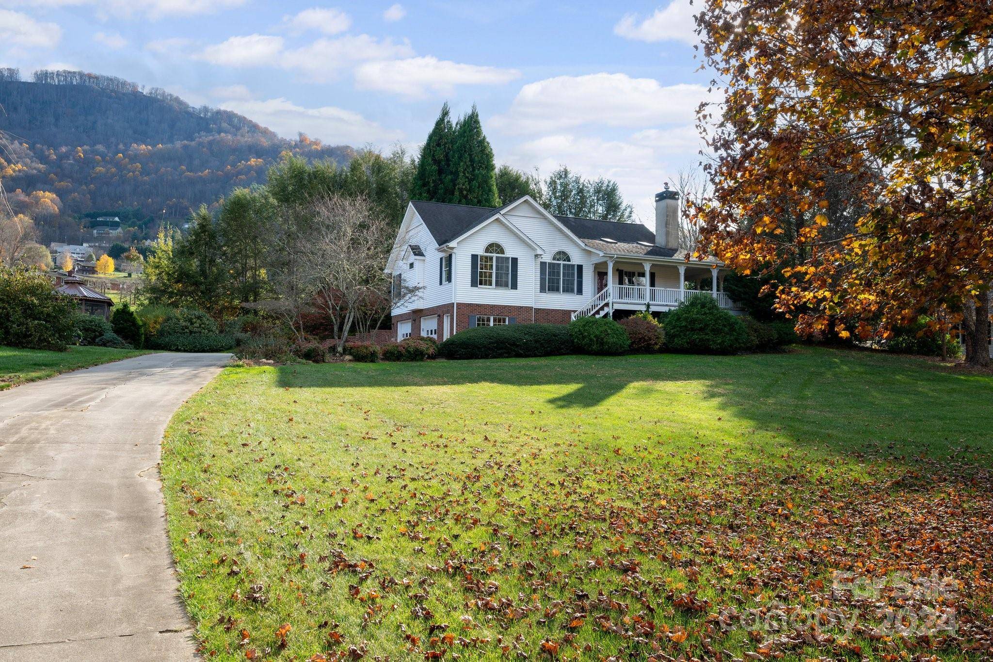 Waynesville, NC 28786,70 Banbury CT