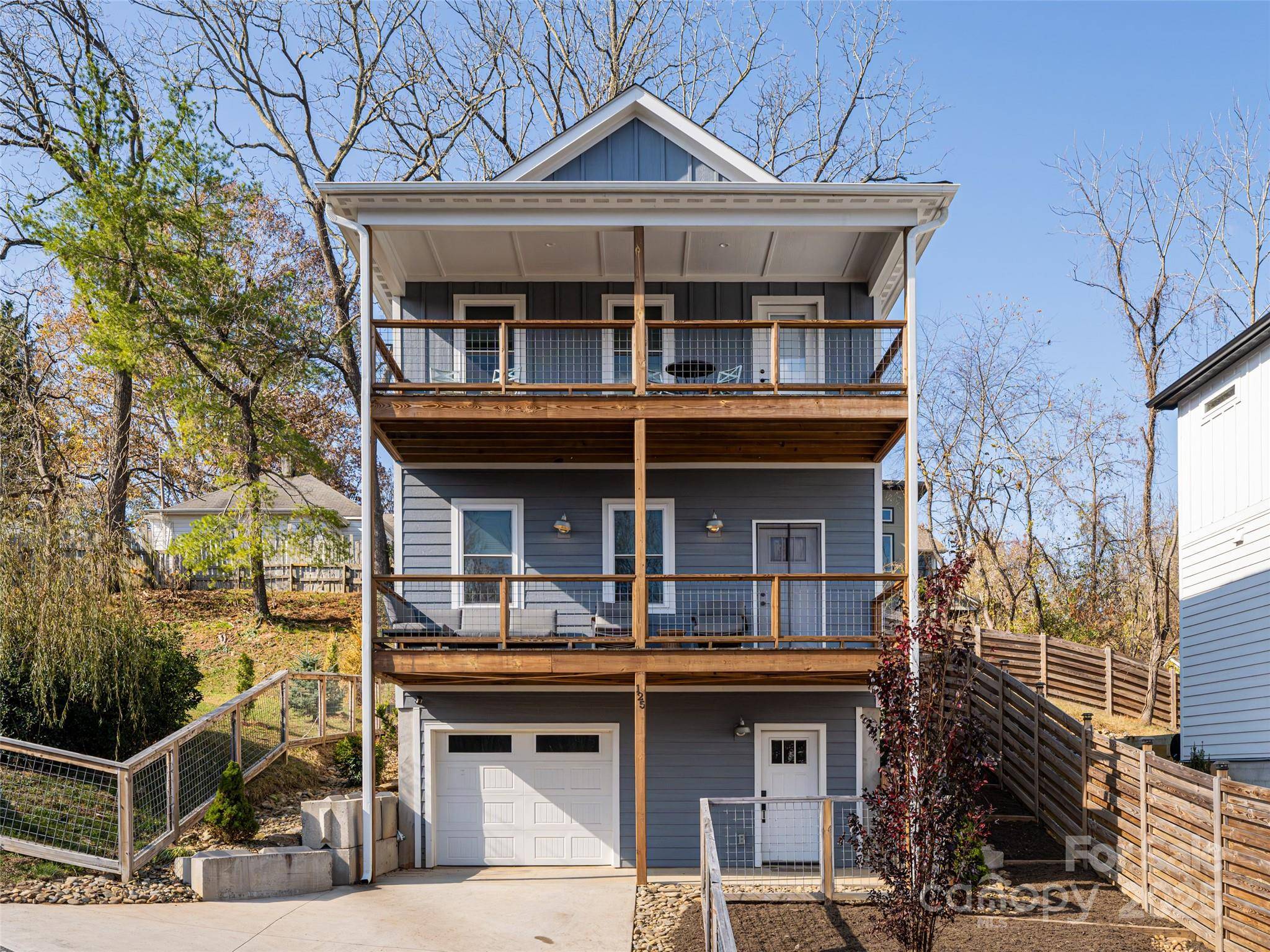 Asheville, NC 28806,125 Waynesville AVE