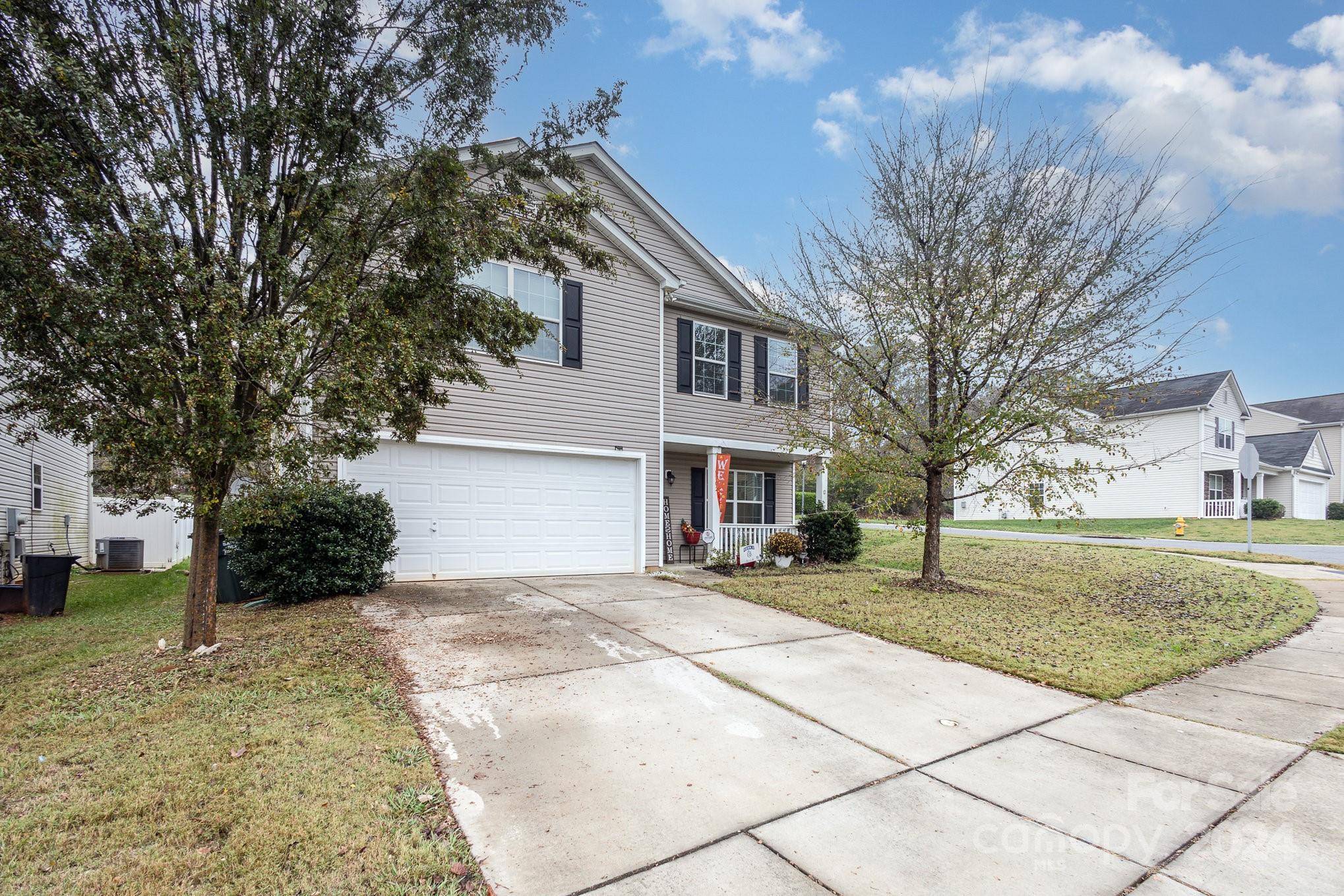 Charlotte, NC 28214,9702 Eagle Feathers DR