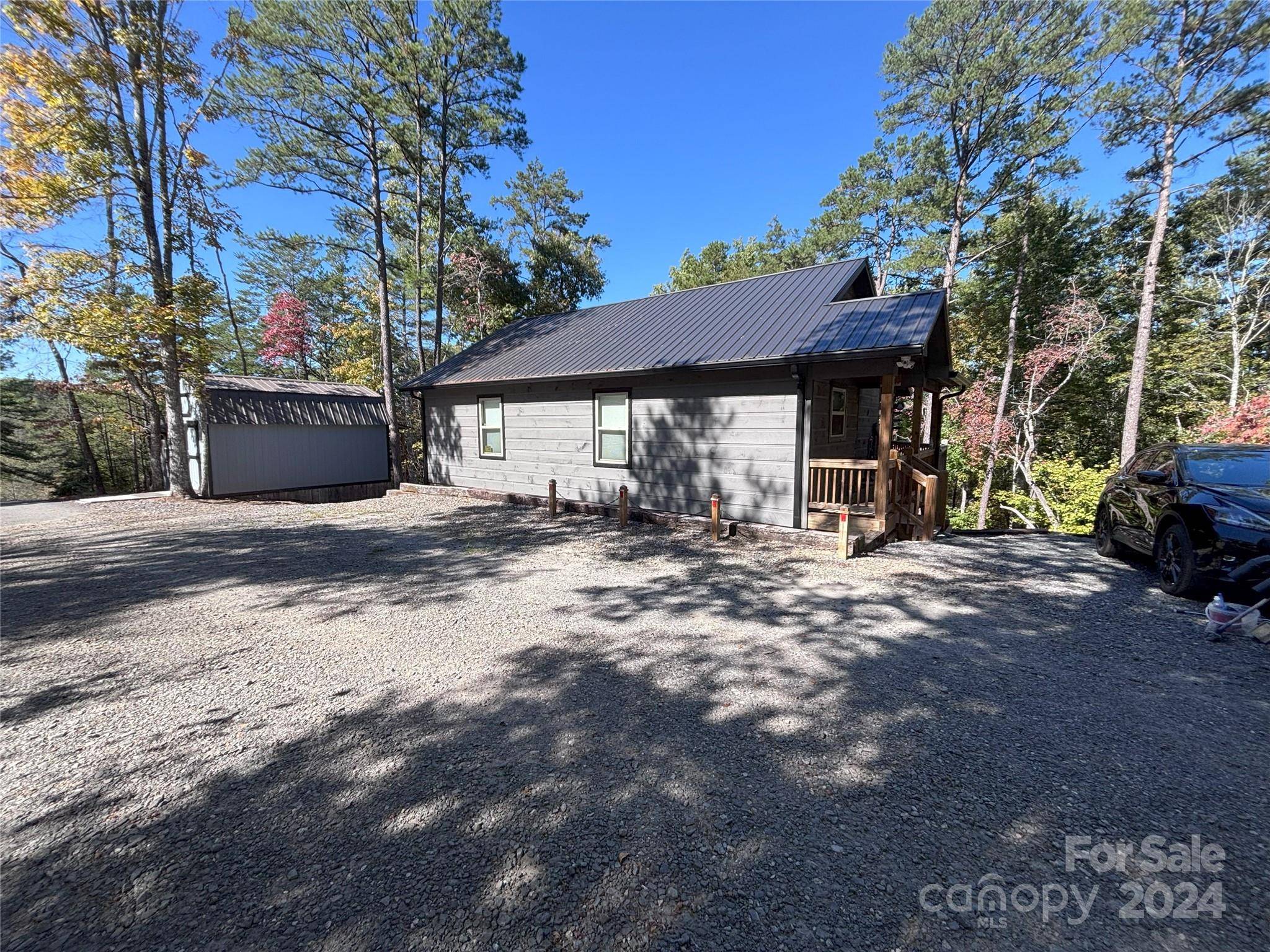 Murphy, NC 28906,130 Blueberry HL