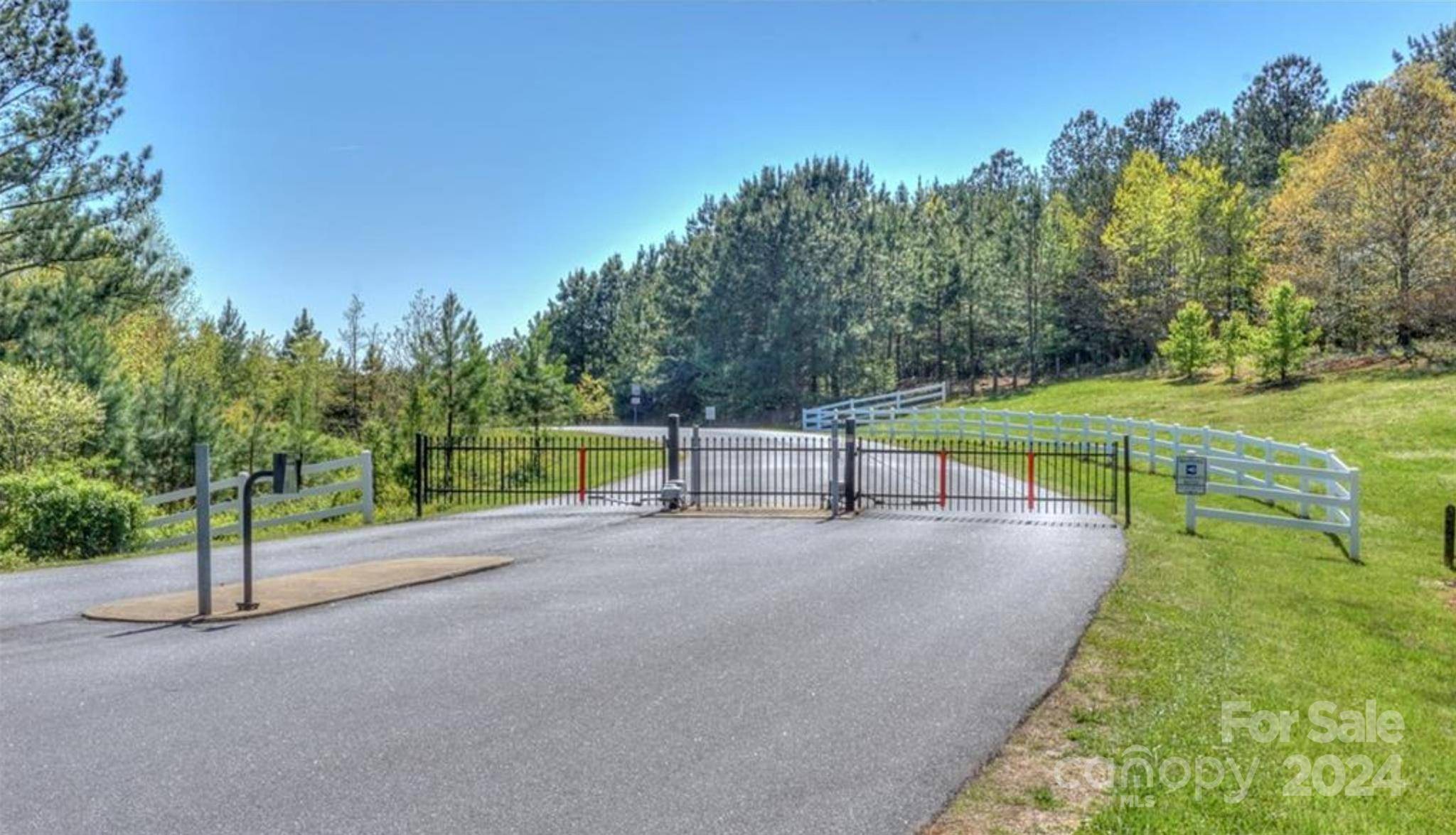 Stony Point, NC 28678,139/145 Oak Point LN