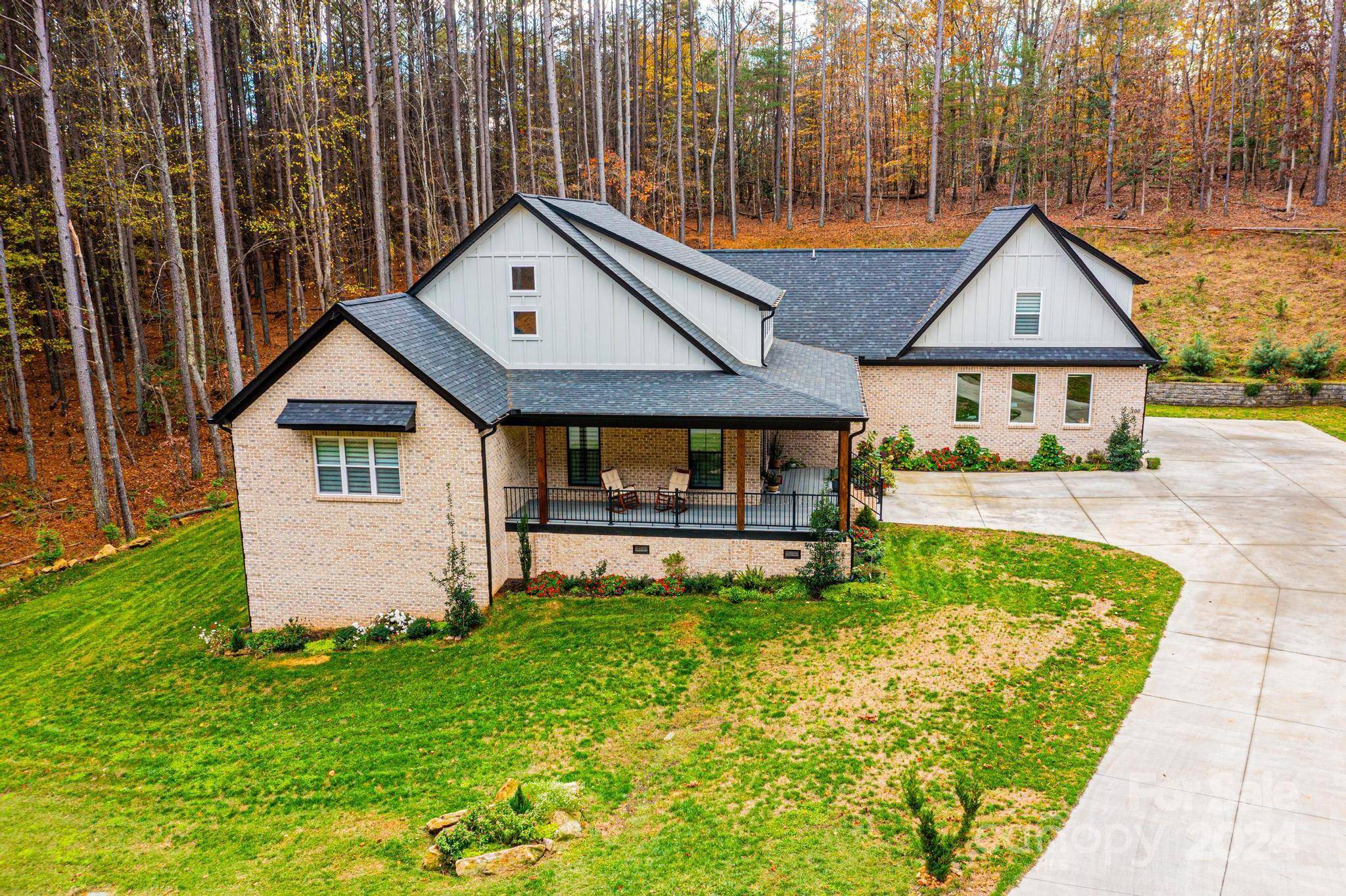 Granite Falls, NC 28630,100 White Fawn CIR