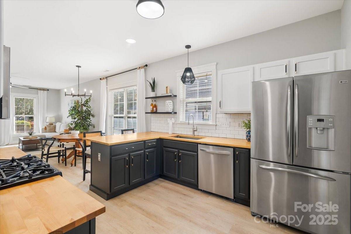 Huntersville, NC 28078,8225 Ballymore CT