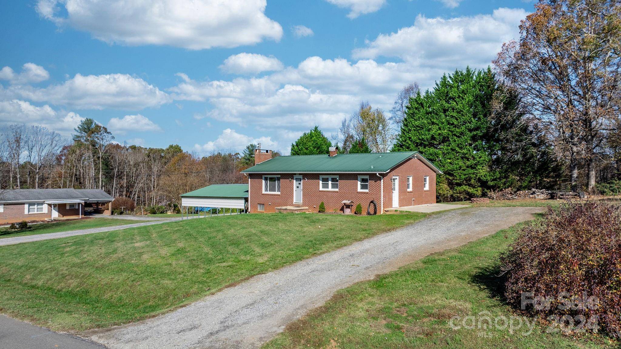 Lenoir, NC 28645,2166 Rural Retreat RD