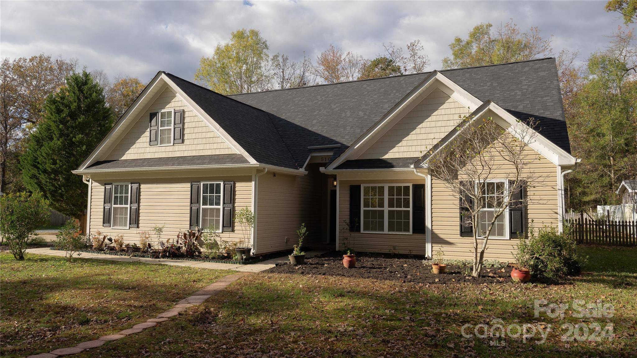 Indian Trail, NC 28079,5101 West ST