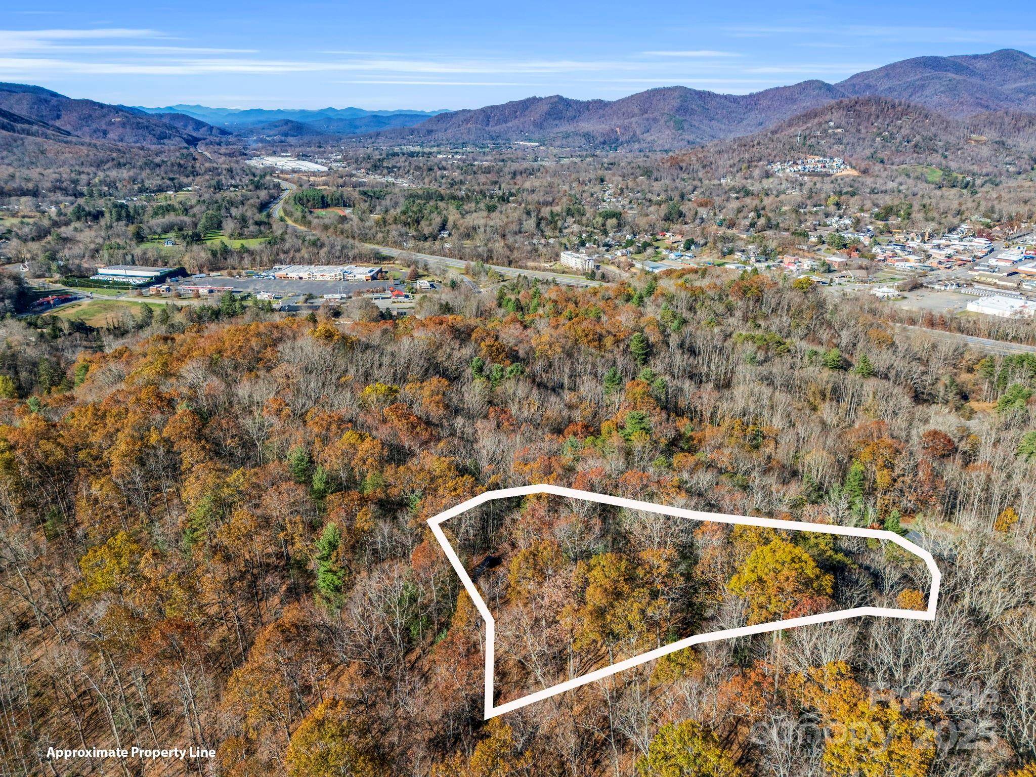 Black Mountain, NC 28711,99999 Highland DR #15R