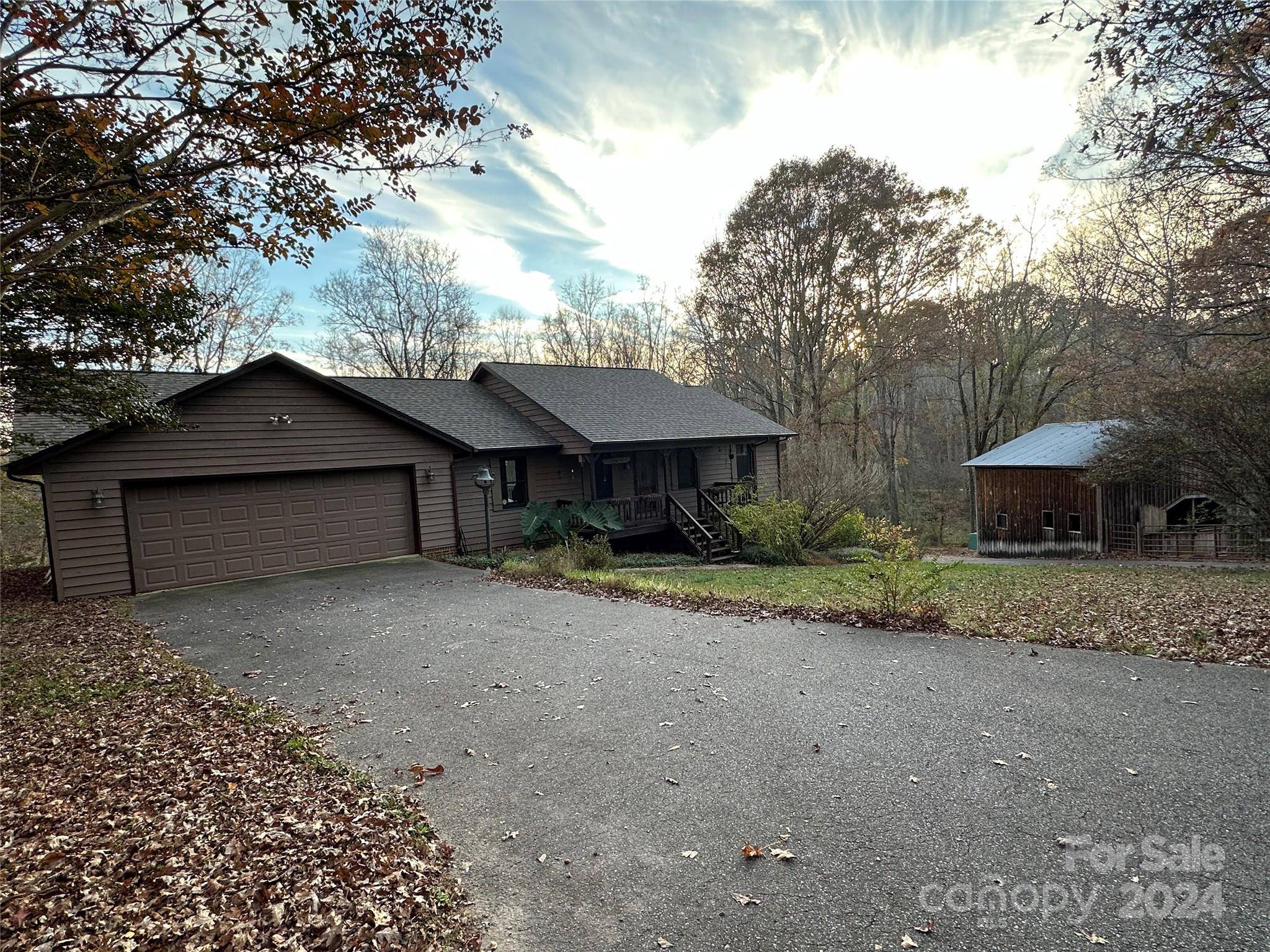 Statesville, NC 28677,143 Ponokah LN