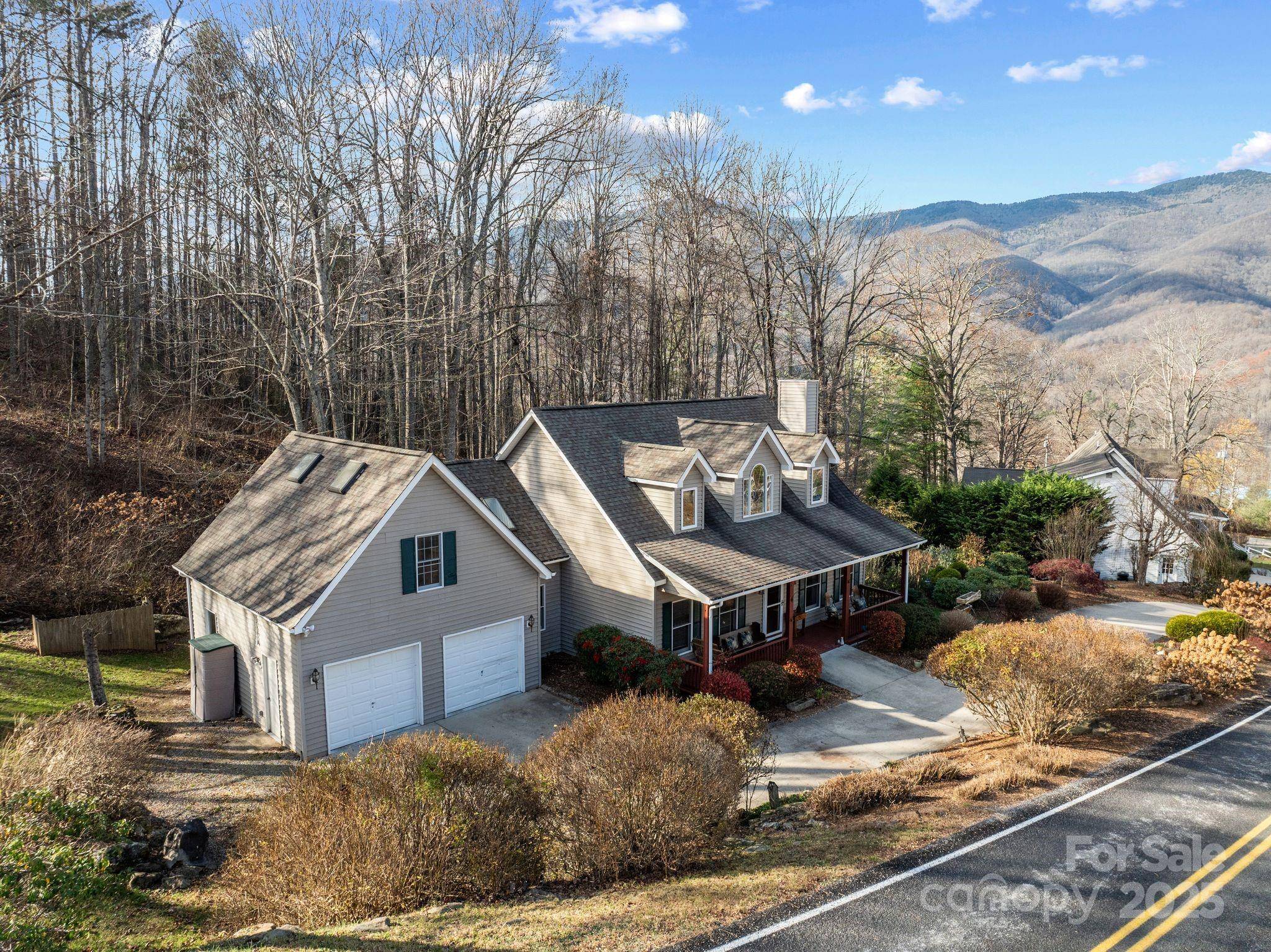 Waynesville, NC 28786,536 Red Bank RD