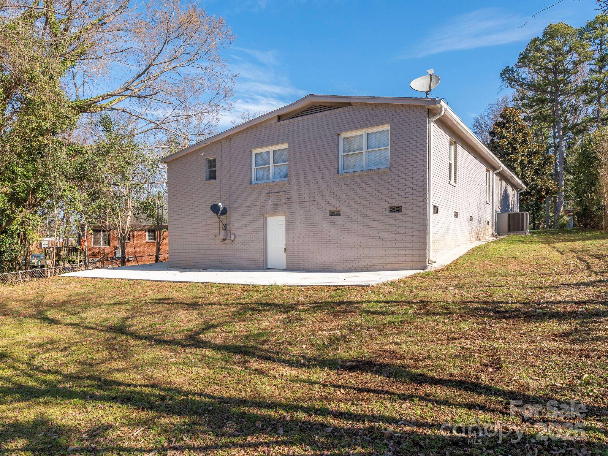 Charlotte, NC 28206,1209 Moretz AVE