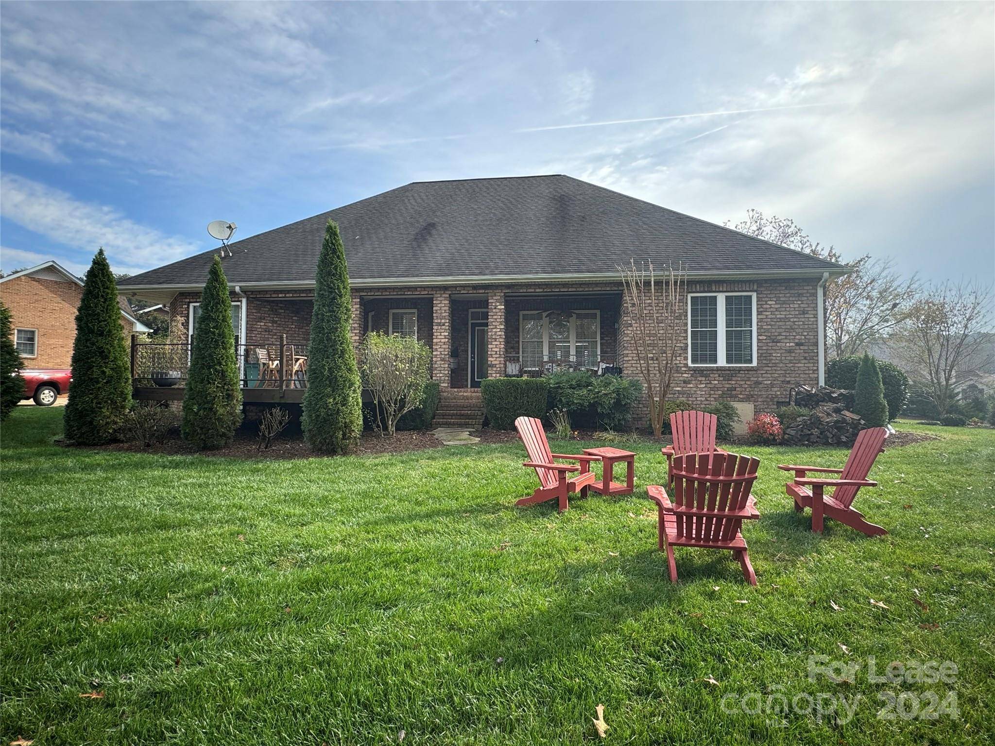 Troutman, NC 28166,101 Anchor LN