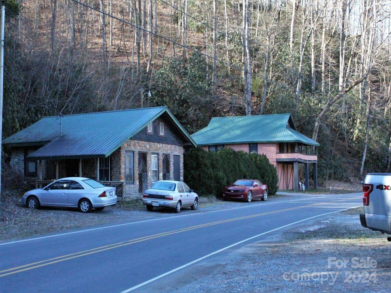 Sylva, NC 28779,1010 Mockingbird LN