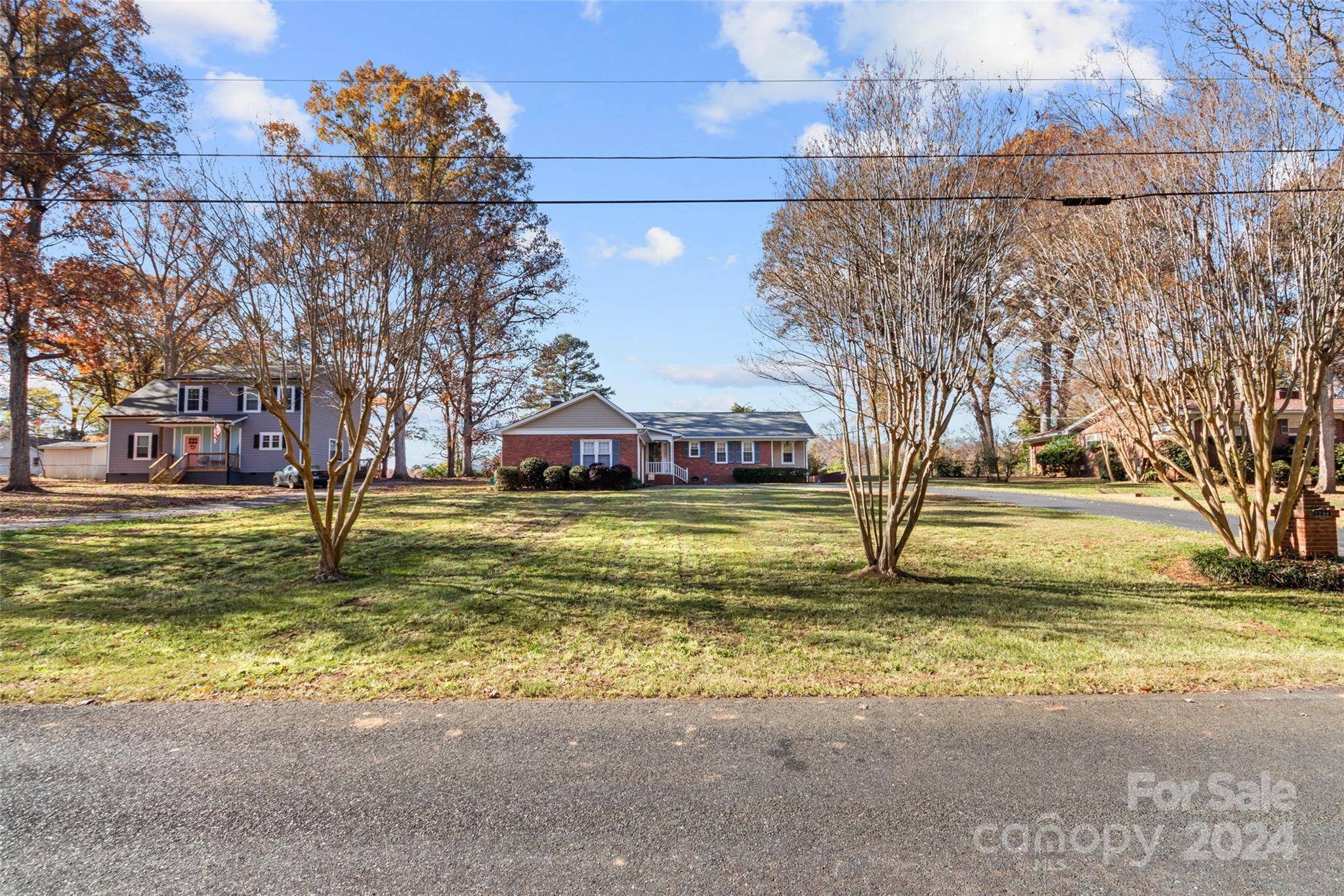 Monroe, NC 28112,1204 White Oaks CIR