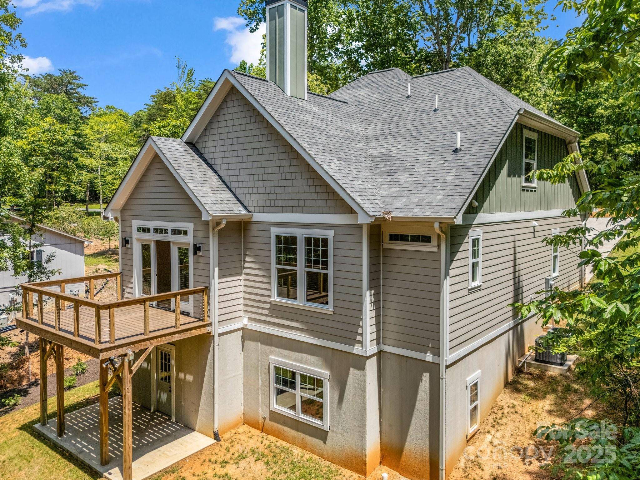 Columbus, NC 28722,492 Mountain View DR