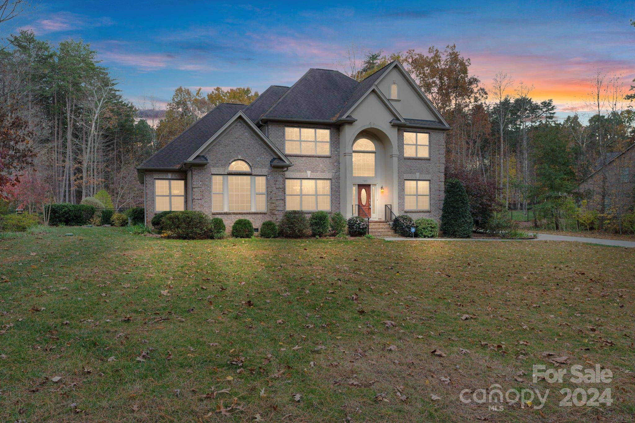 Denver, NC 28037,7381 Bay Cove CT