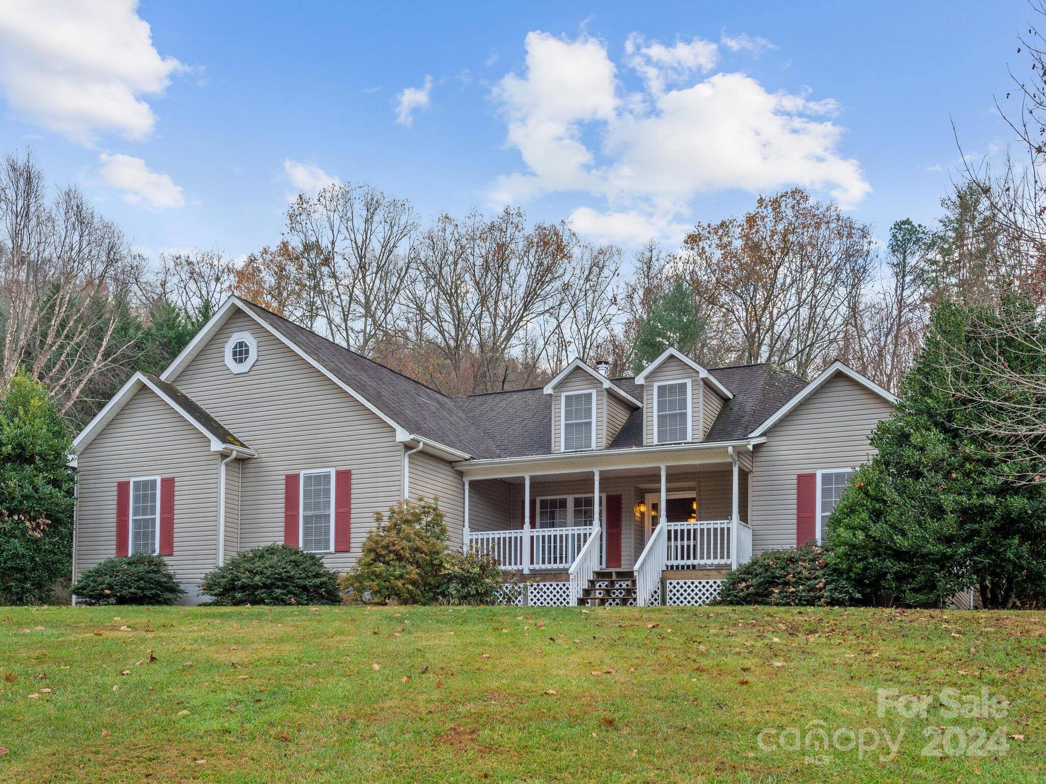 Weaverville, NC 28787,476 Cove Creek LN