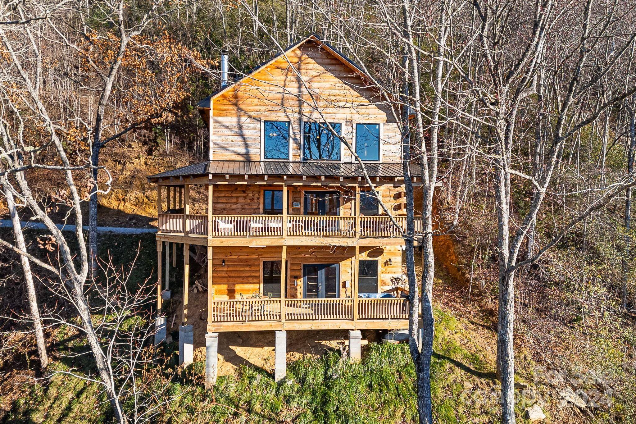 Bryson City, NC 28713,350 Hickory Springs TRL