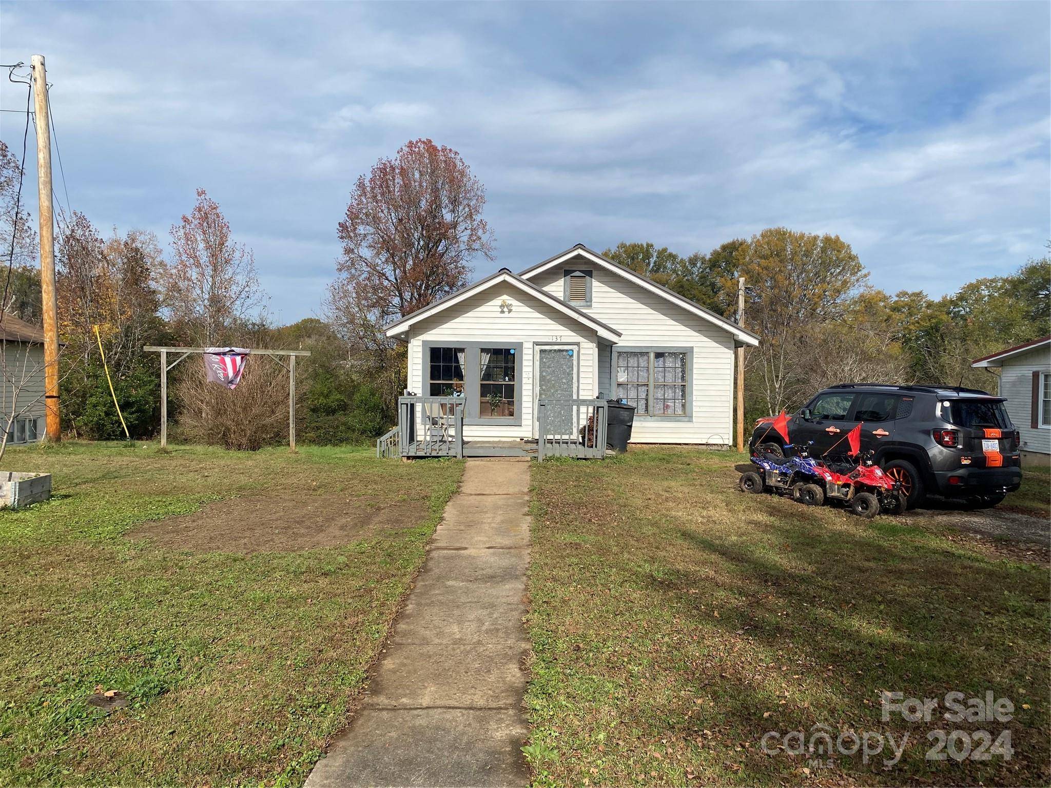 Forest City, NC 28043,137 BELLVUE ST