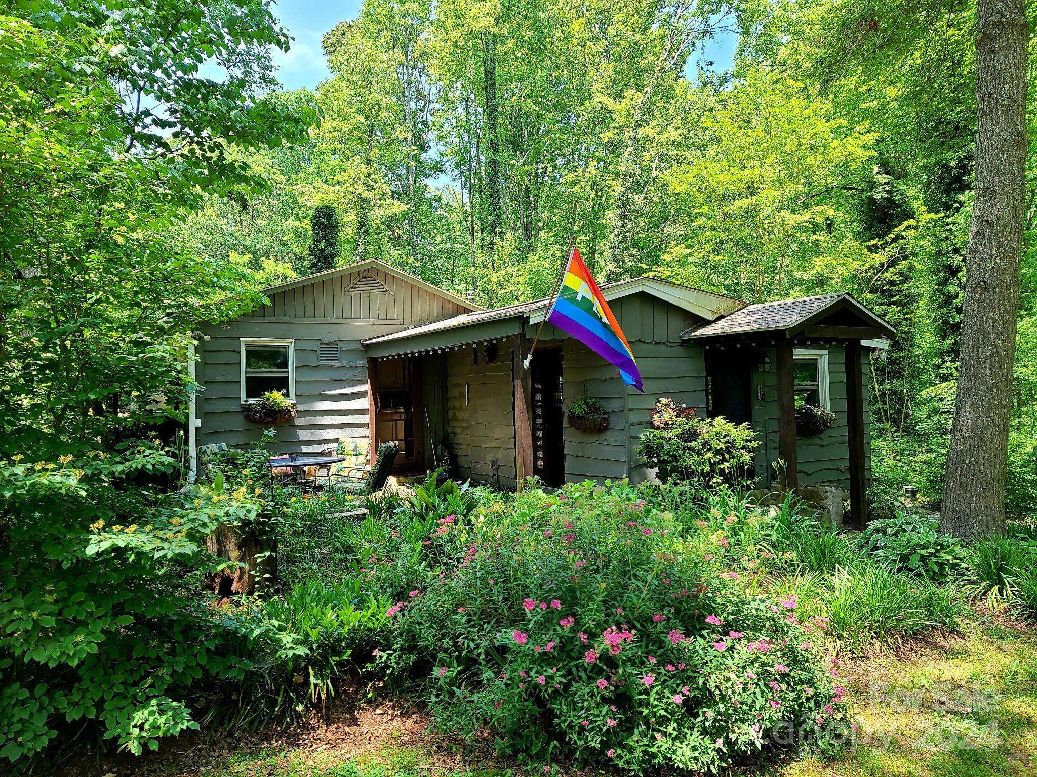 Pisgah Forest, NC 28768,340 Bass Lake DR