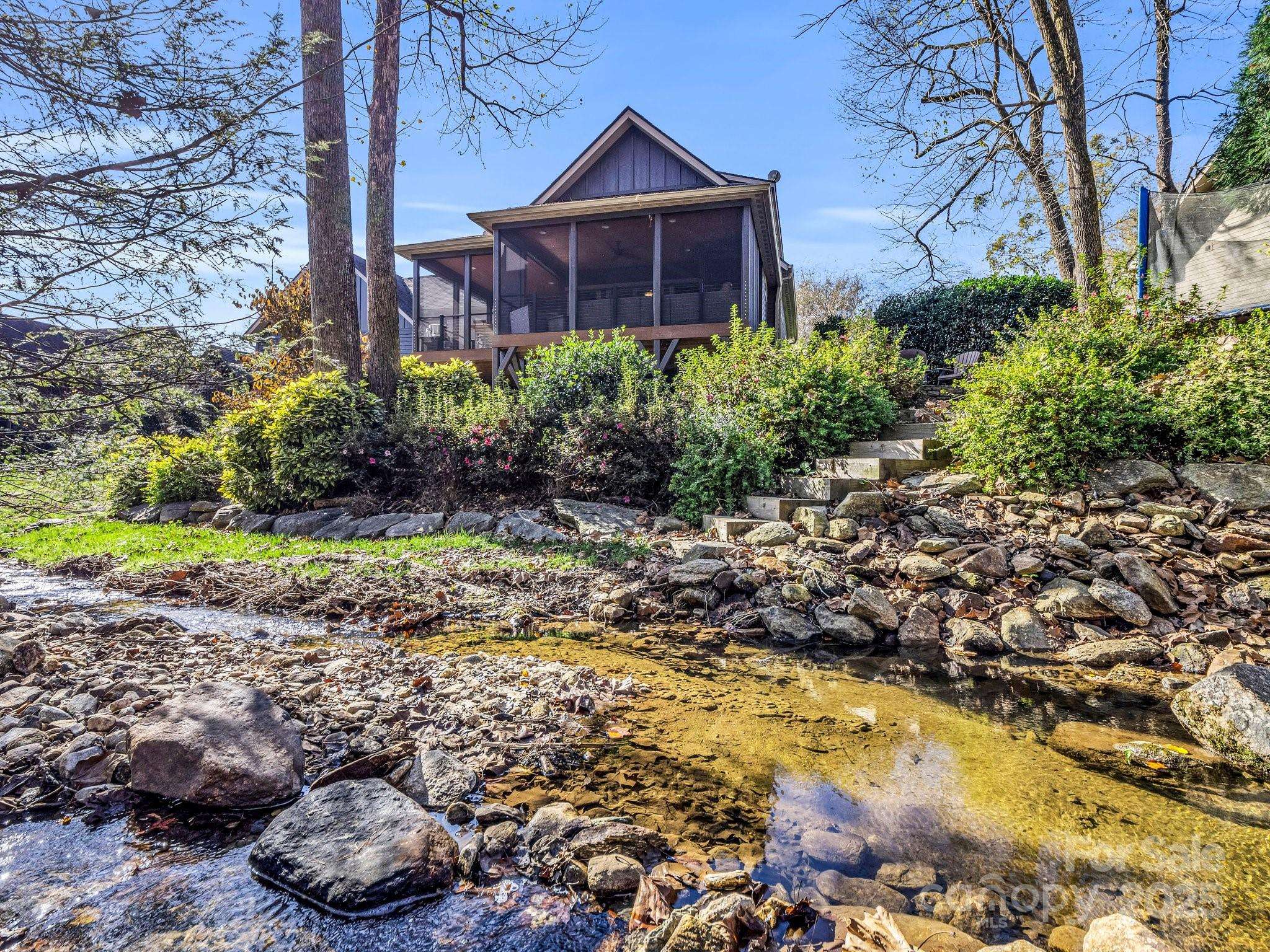 Lake Lure, NC 28746,268 Firefly CV