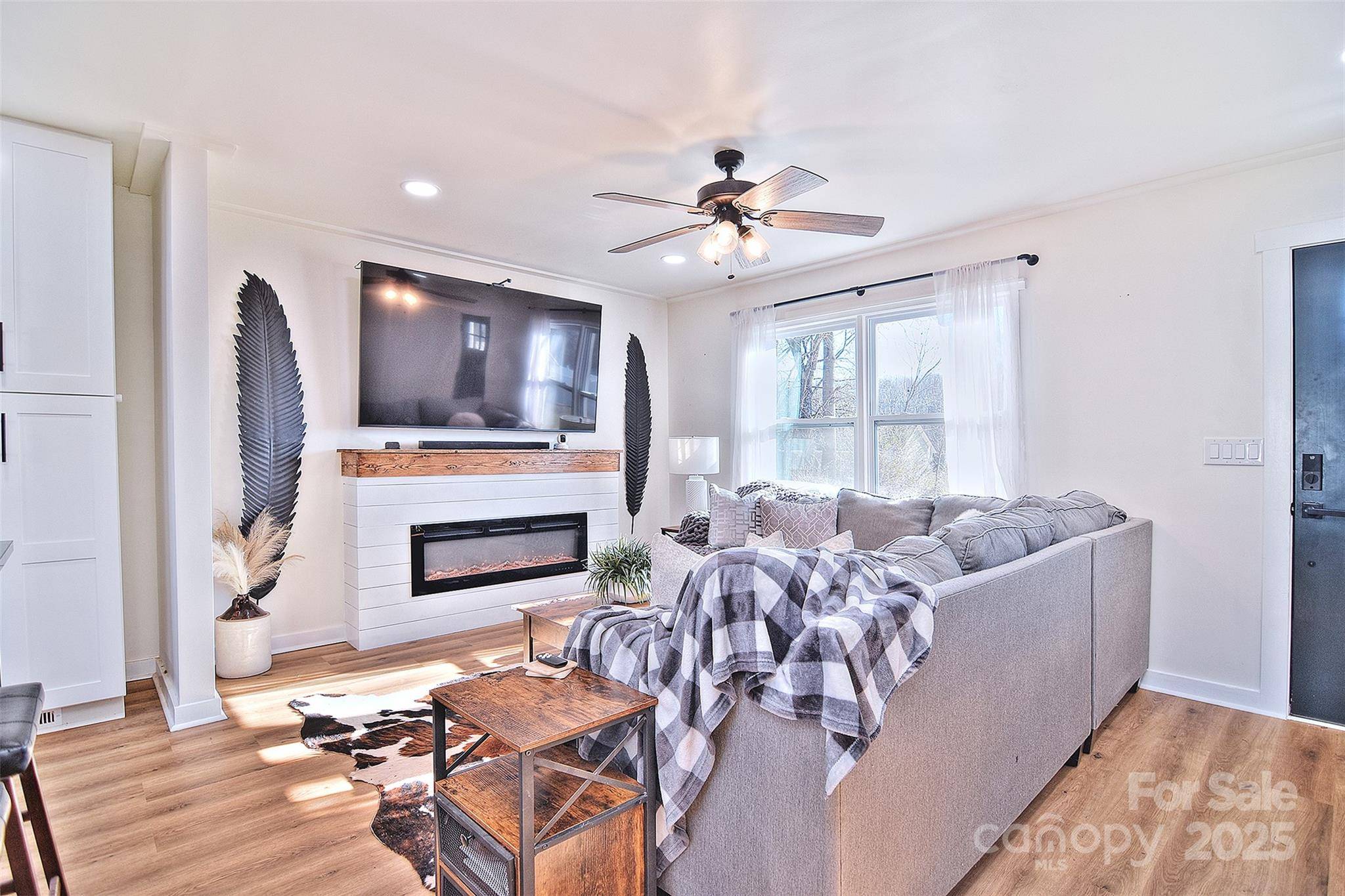 Statesville, NC 28677,816 Wellwood AVE