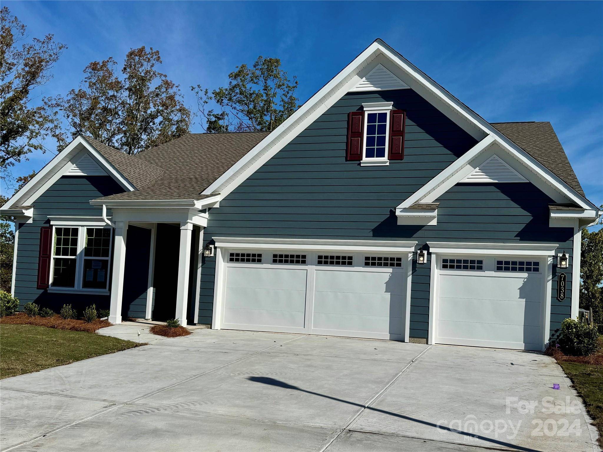 York, SC 29745,7038 Treetop CT