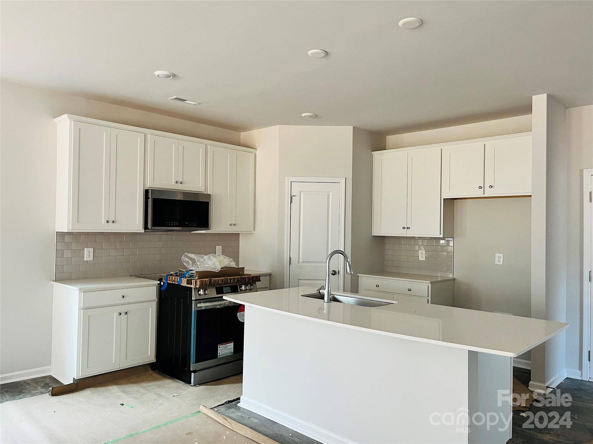 Wingate, NC 28174,1058 Bull Dog LN