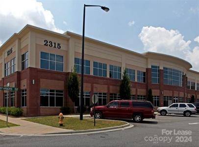 Charlotte, NC 28262,2315 Arbors DR #Office 7