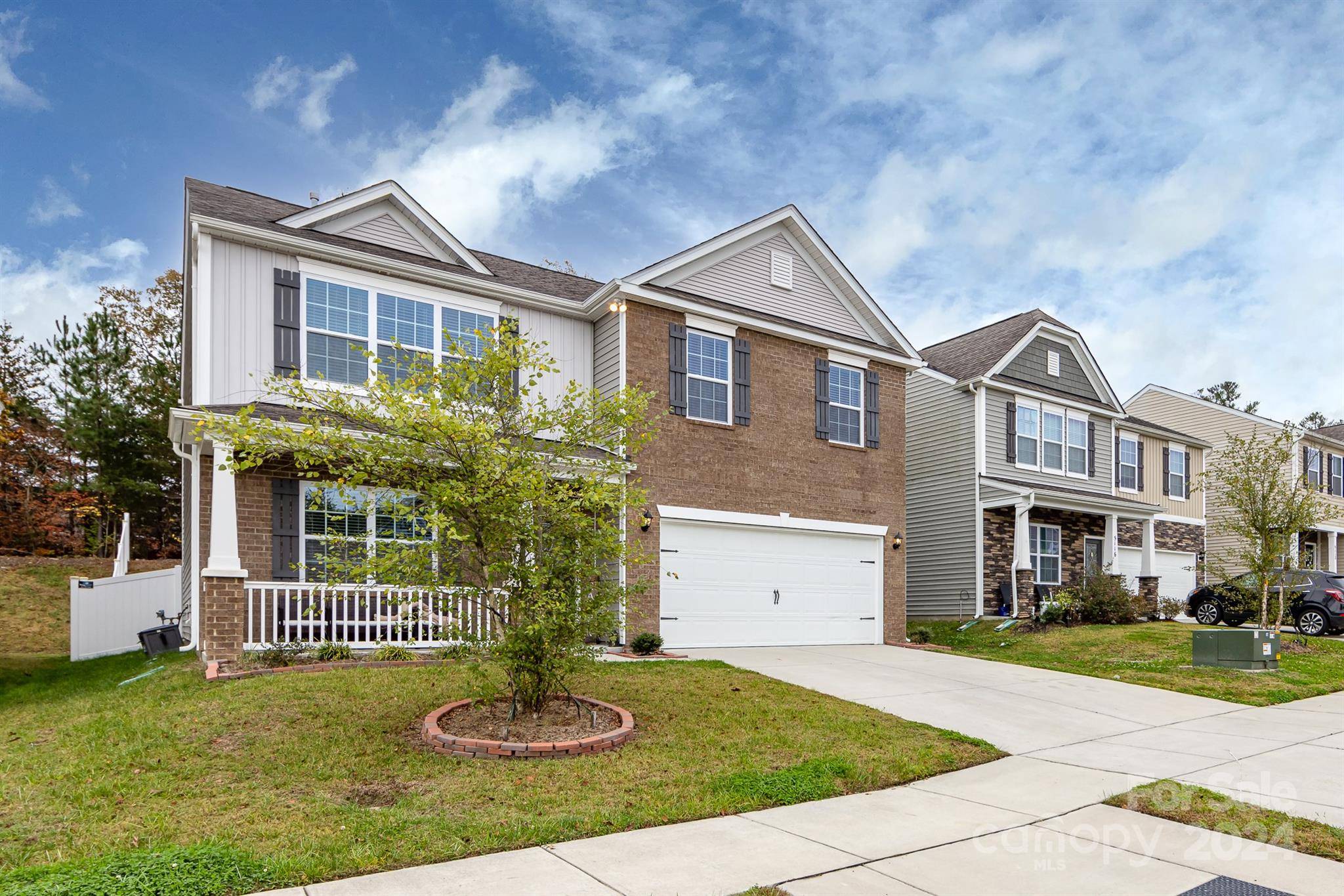 Charlotte, NC 28214,5120 Briscoe DR