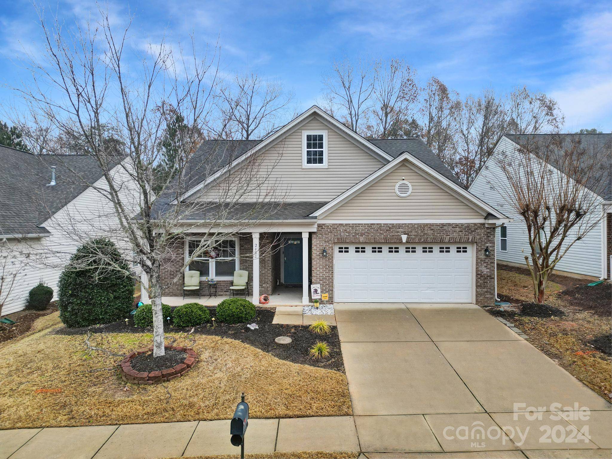 Tega Cay, SC 29708,2481 Bergamot ST