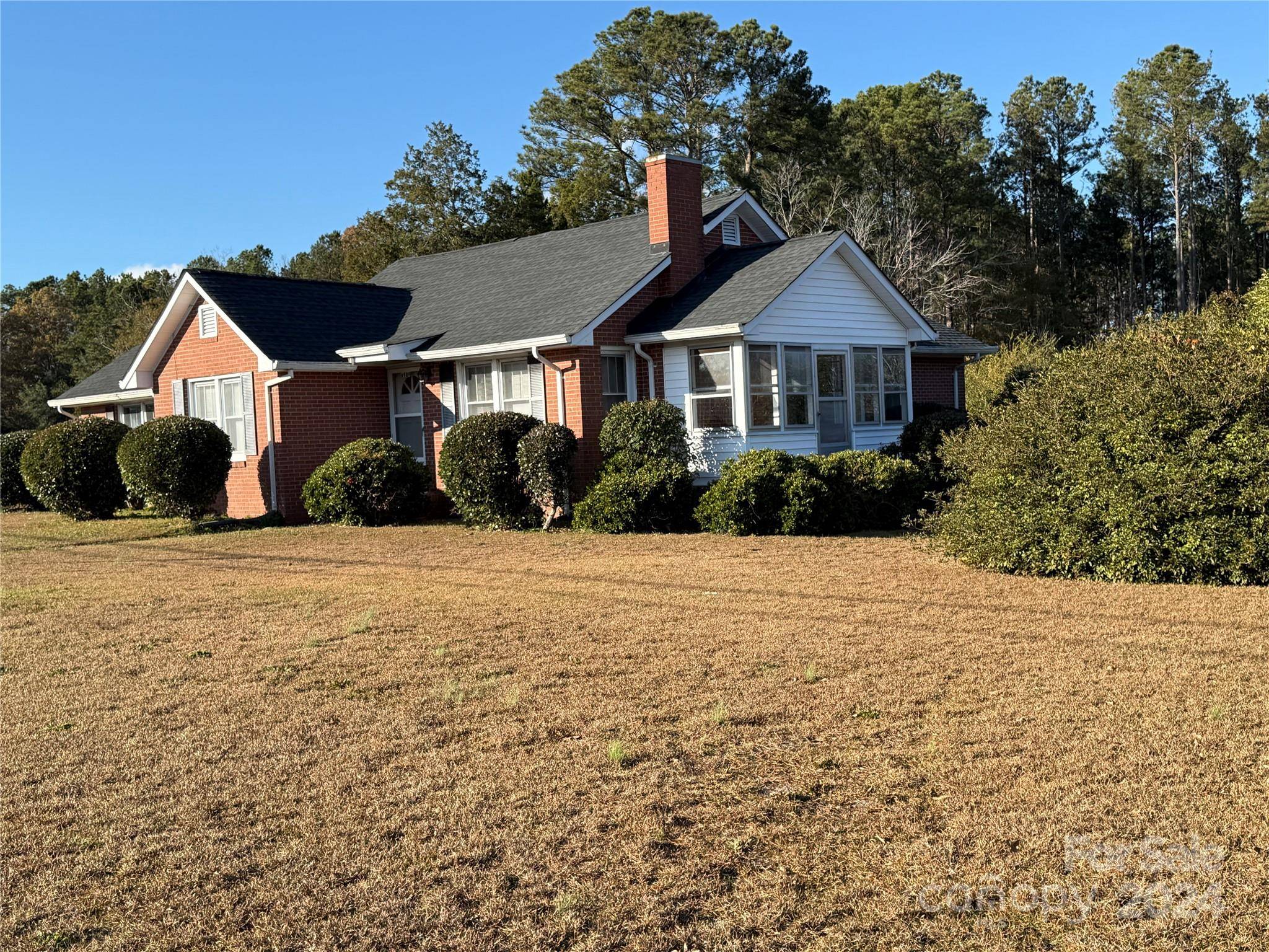 Kershaw, SC 29067,6989 Kershaw Camden HWY