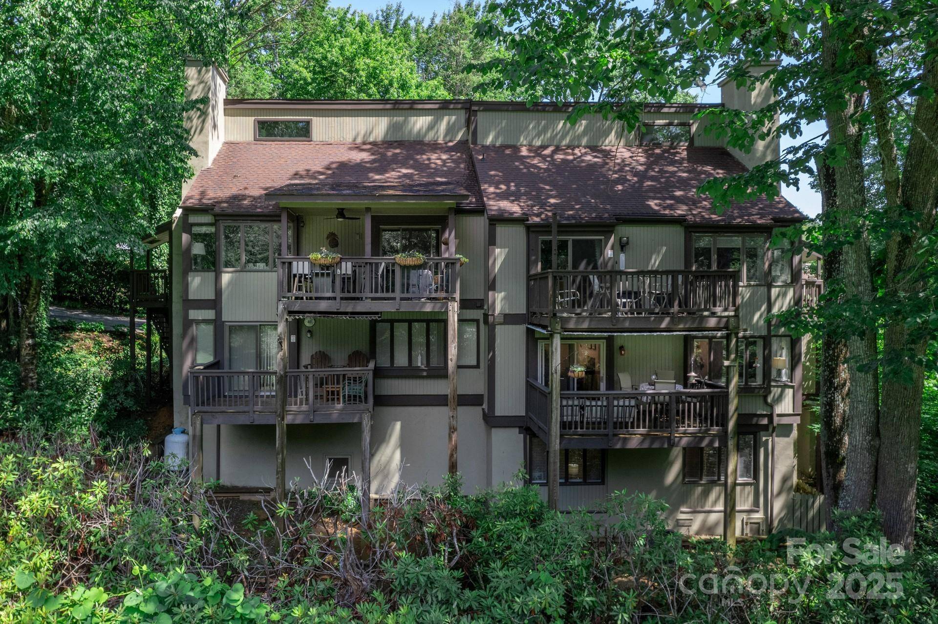 Sugar Mountain, NC 28604,300 Glenwood LN #Unit K-38