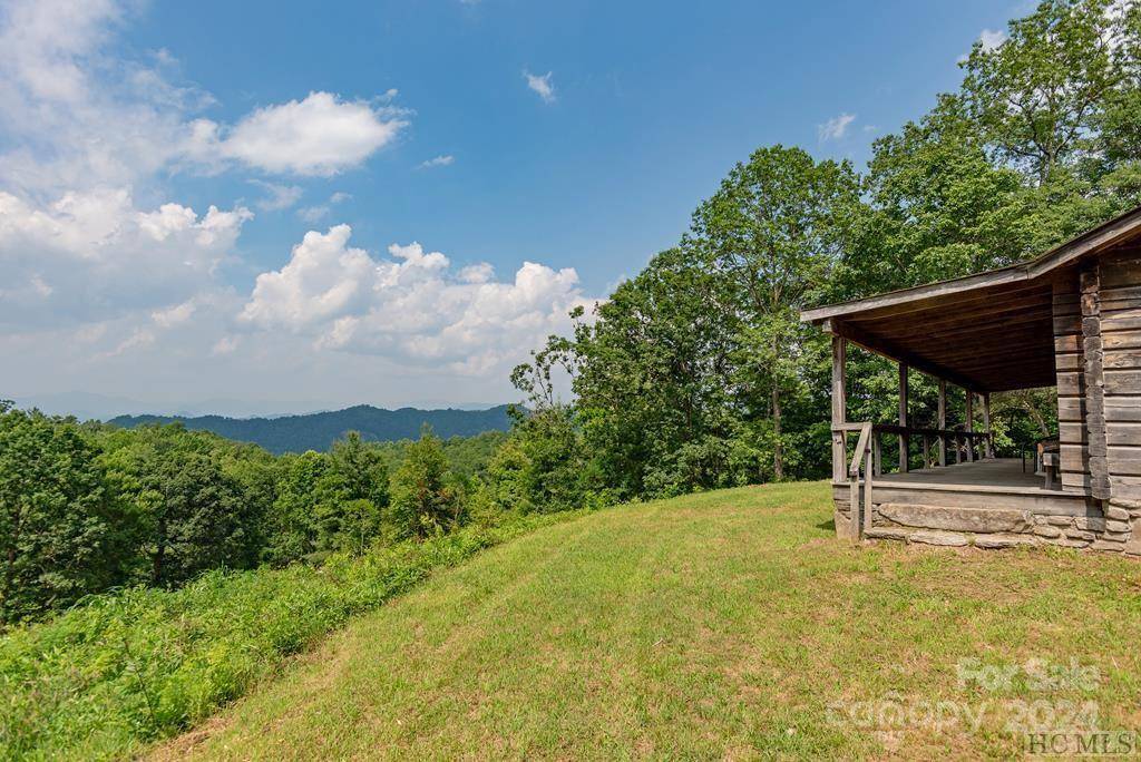 Glenville, NC 28736,1517 Pilot Knob RD