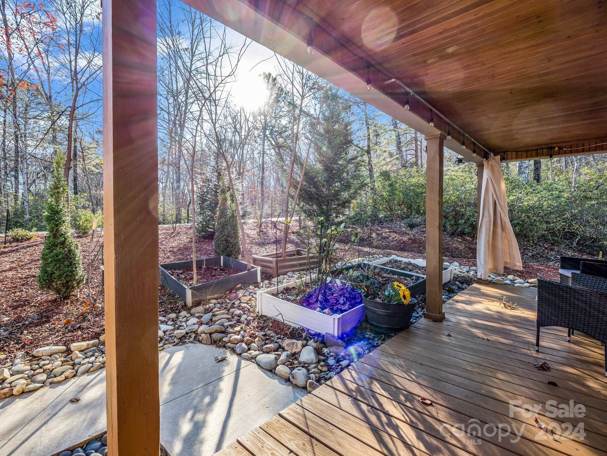 Lake Lure, NC 28746,178 Flynn CT