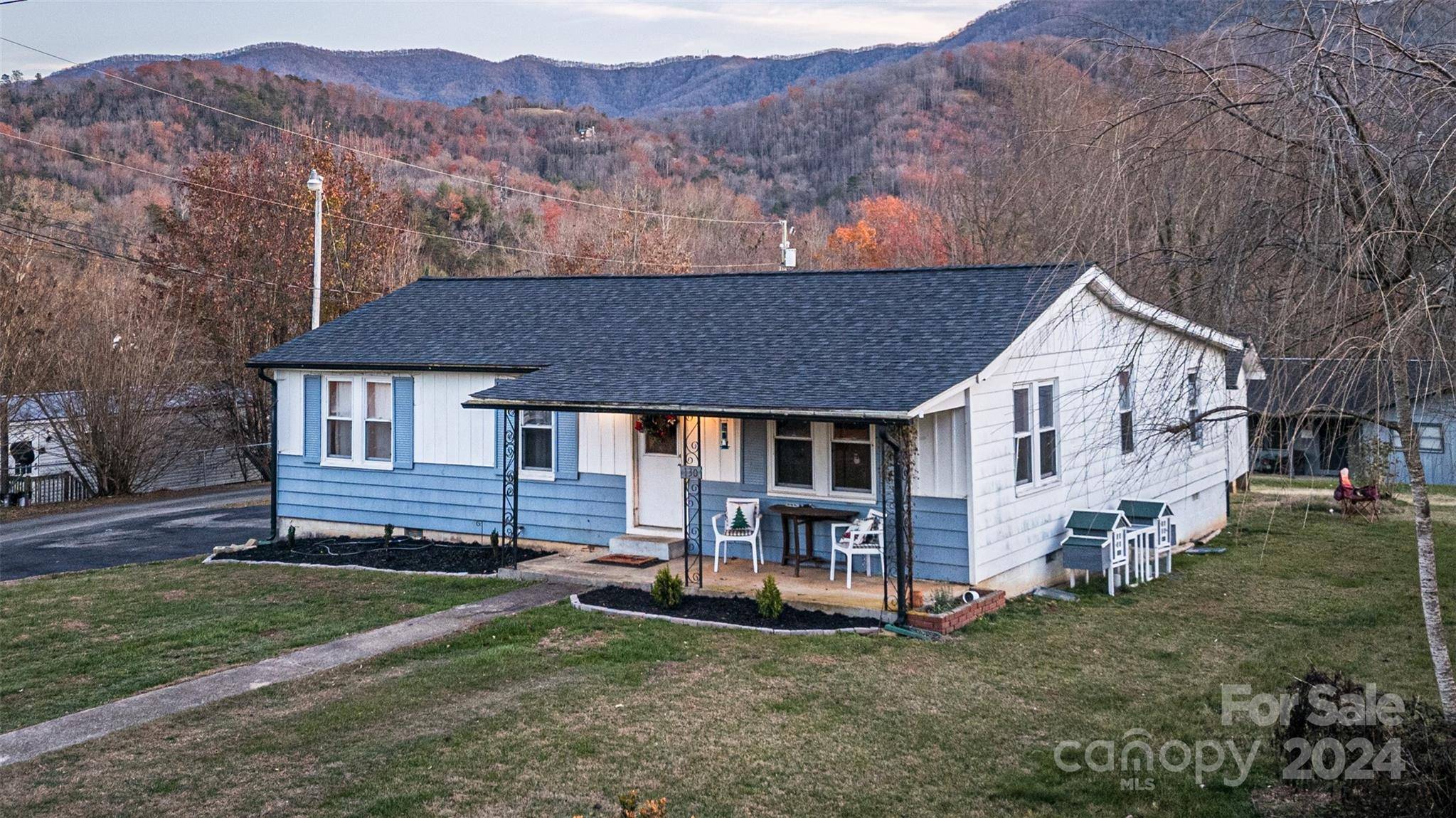 Bryson City, NC 28713,130 Clifton AVE #8&9