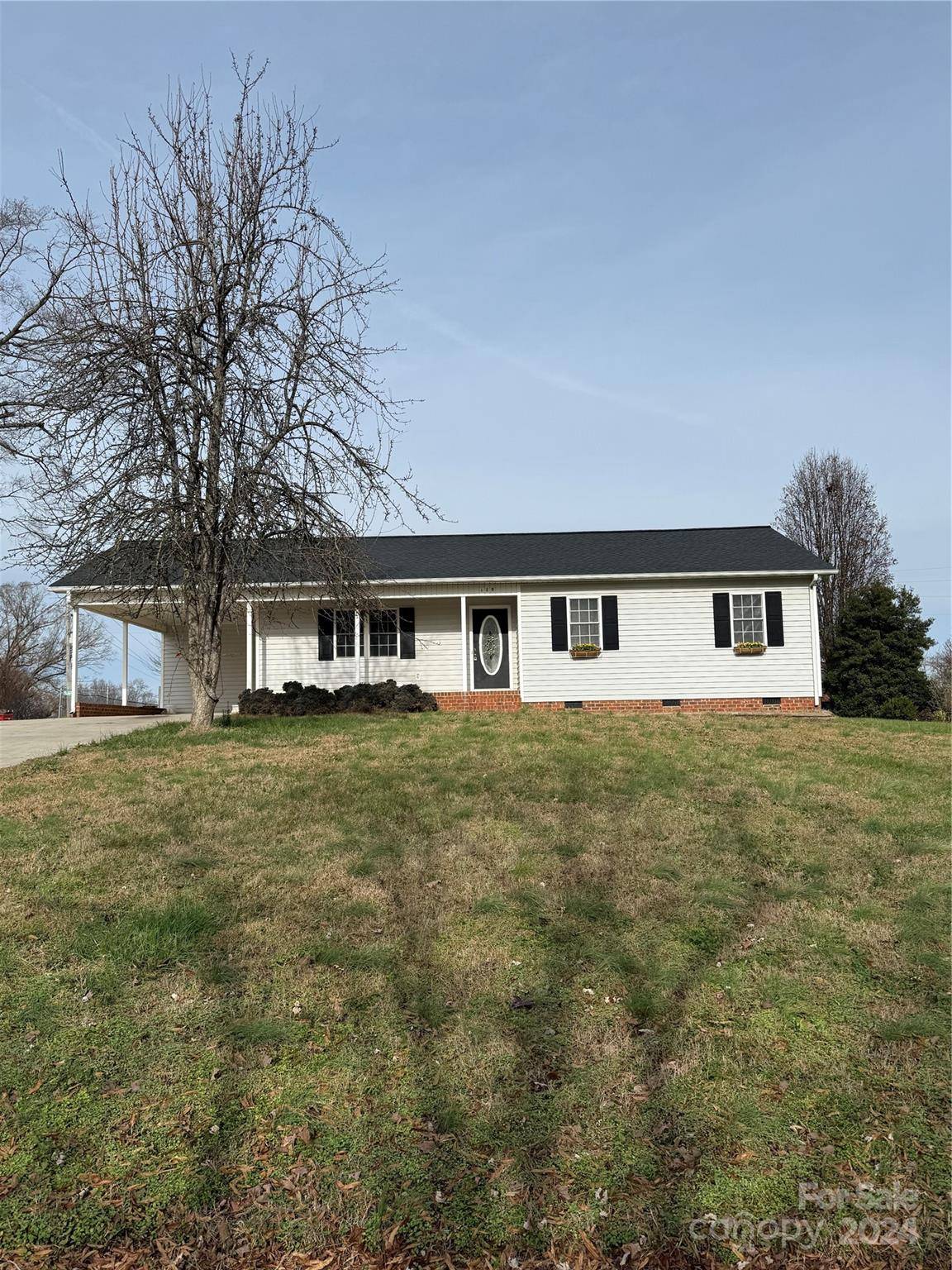 Statesville, NC 28625,129 Mapleleaf RD