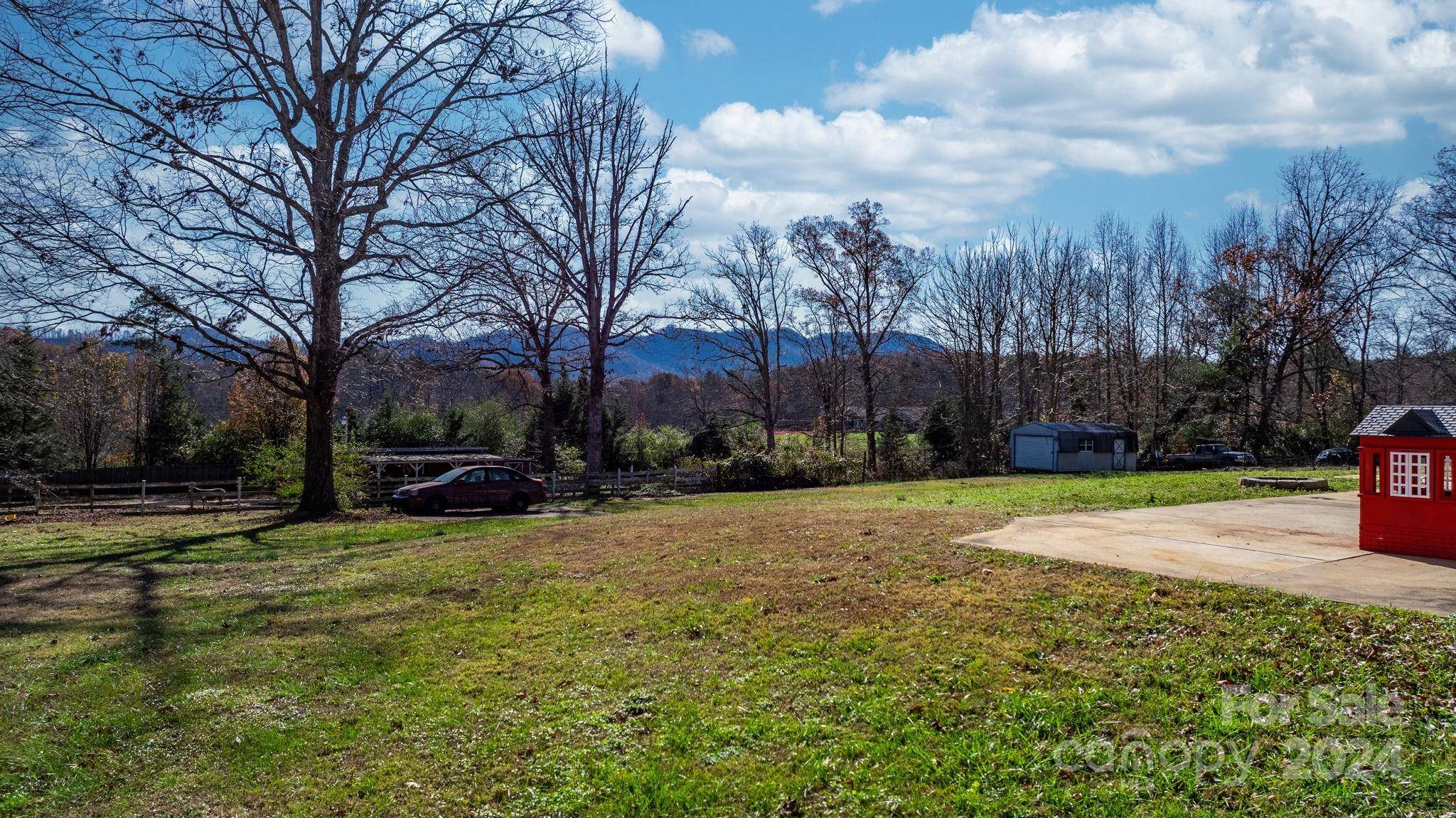 Morganton, NC 28655,1182 Creekwood DR