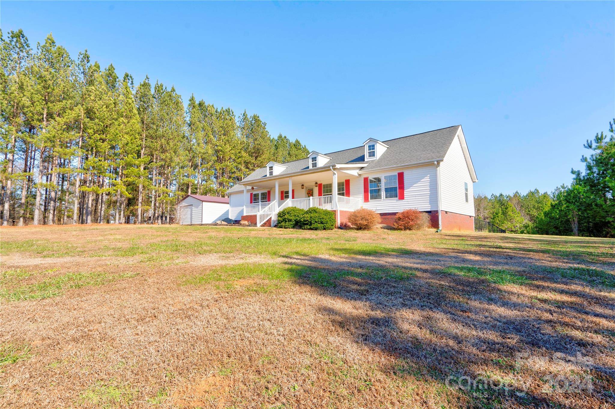 Rutherfordton, NC 28139,441 Dills RD