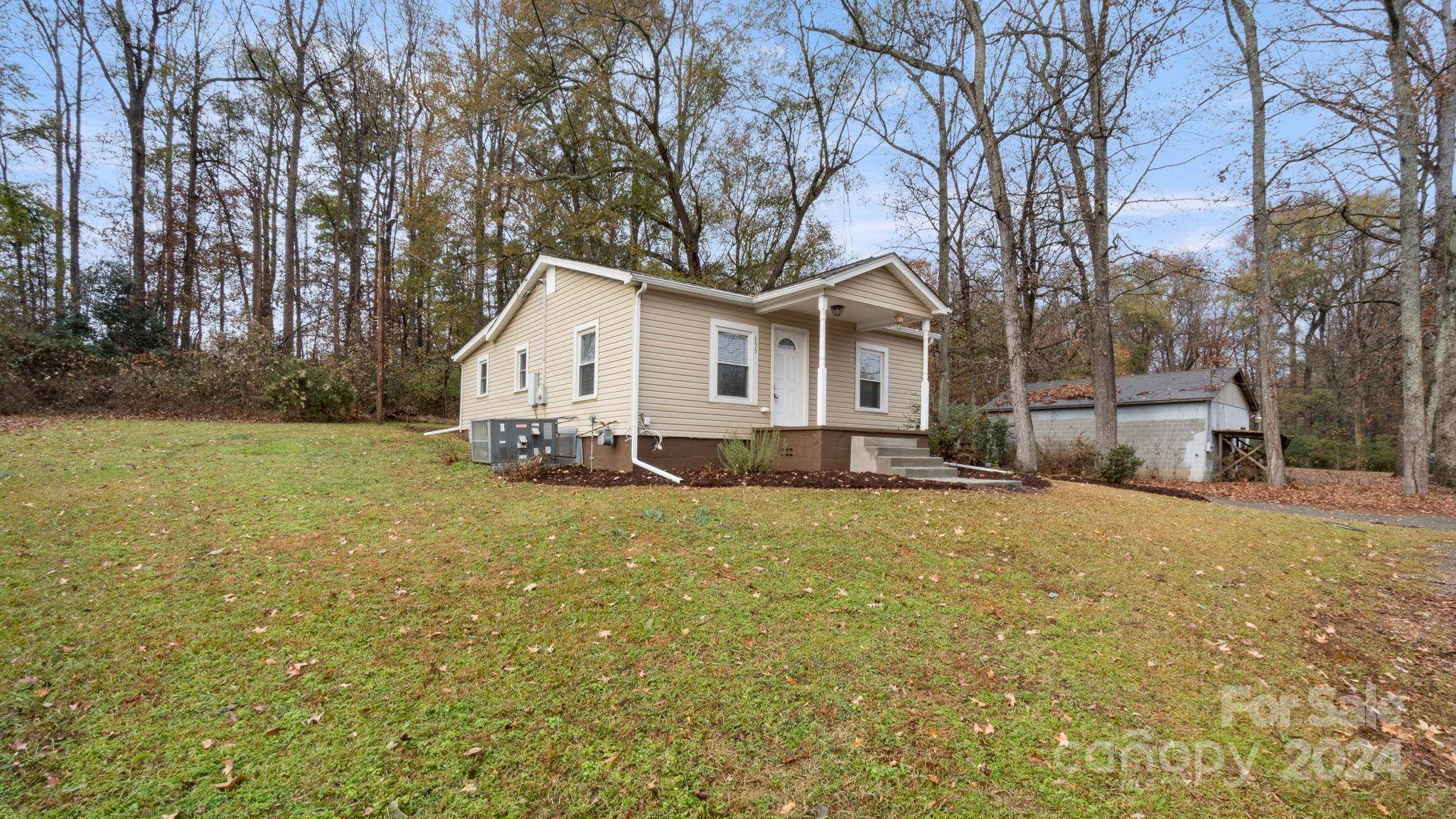 Fort Mill, SC 29708,1555 Sam Smith RD