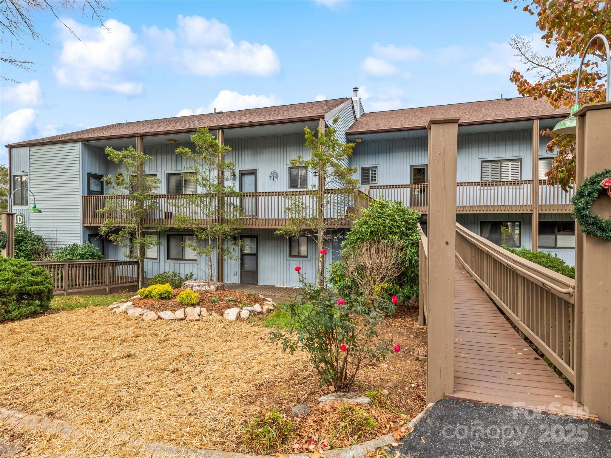 Waynesville, NC 28786,87 Willow RD #D10