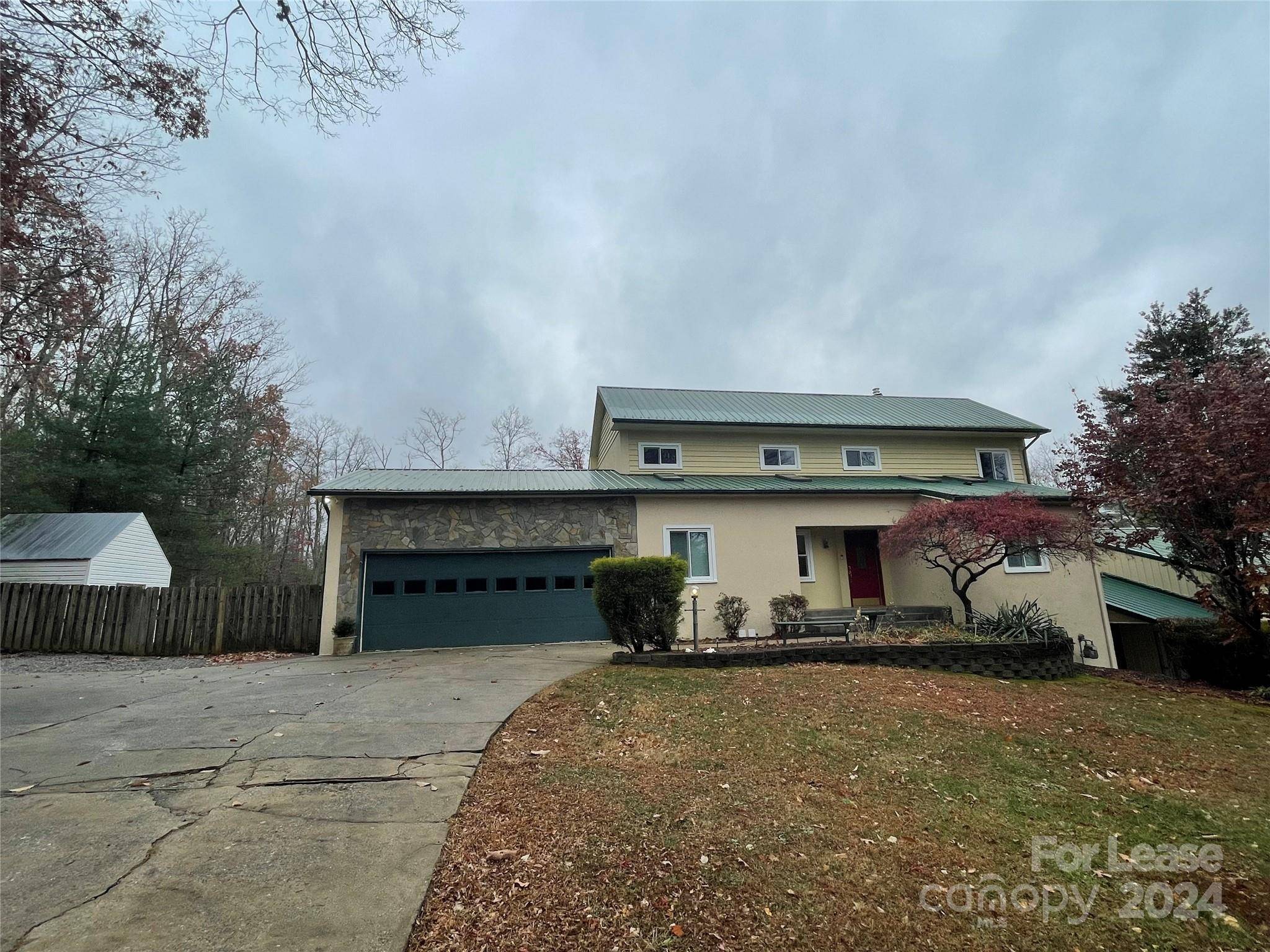 Morganton, NC 28655,217 Westwood DR